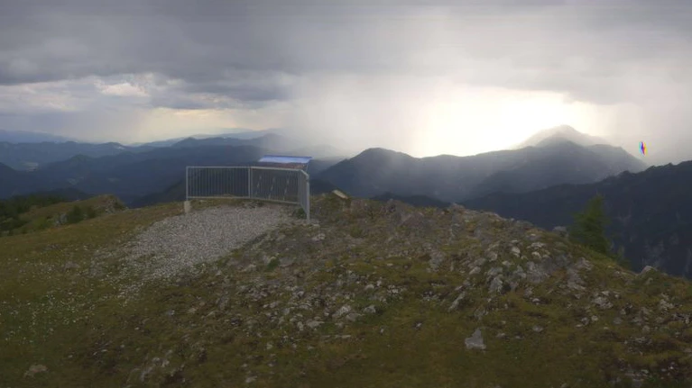 Das Trio versuchte sich am Bürgeralm-Panoramaklettersteig auf der Aflenzer Bürgeralm.