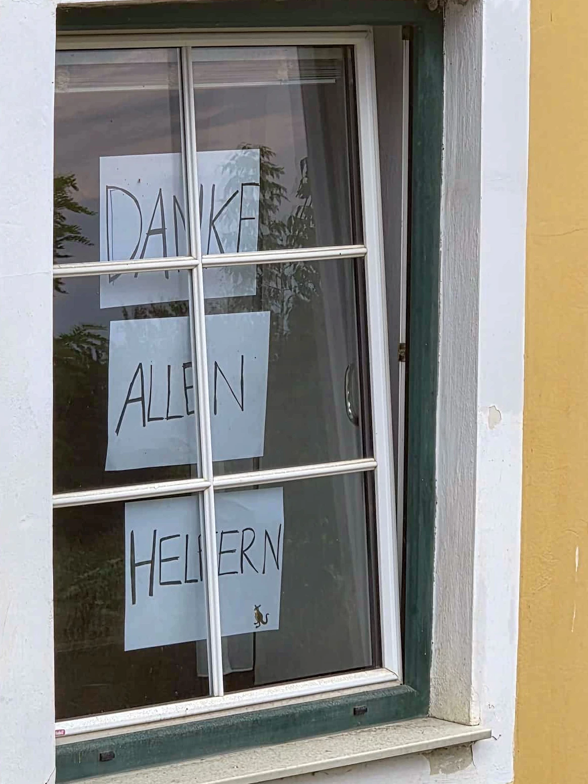Dankesbekundung der Bevölkerung
