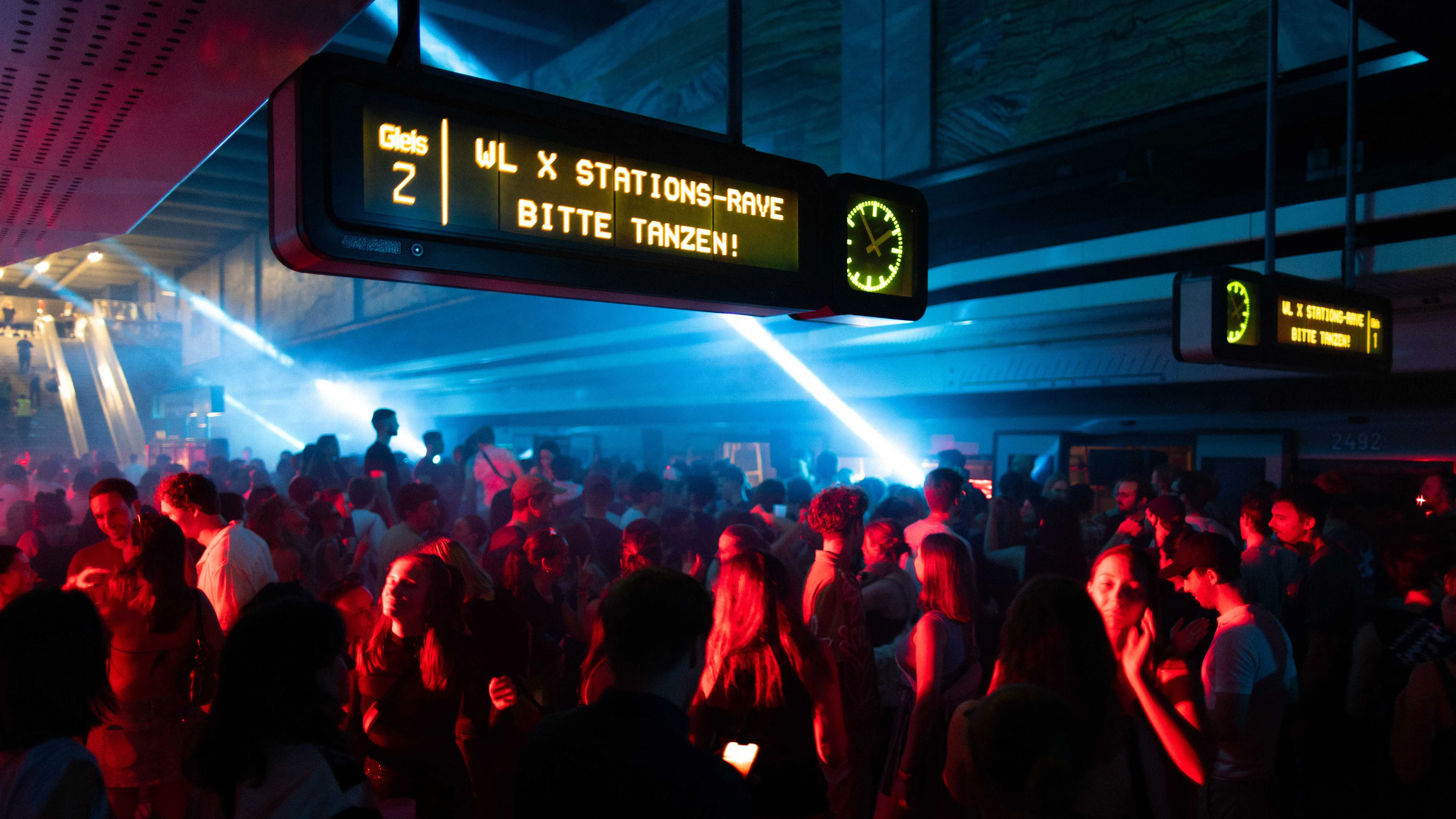 WL x Stations-Rave
