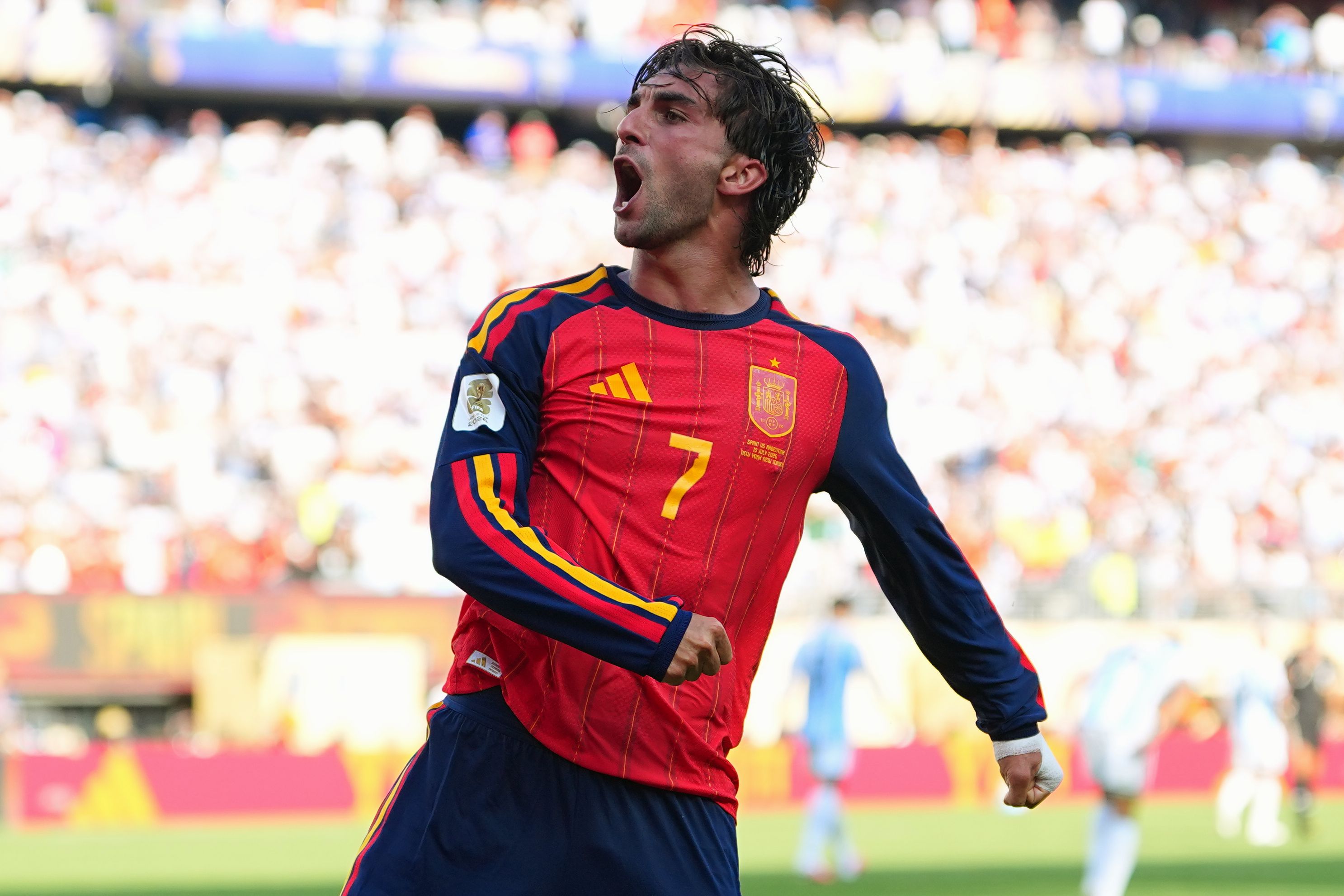 Ferran Torres jubelt nach seinem Tor im WM-Finale zwischen Spanien und Argentinien.