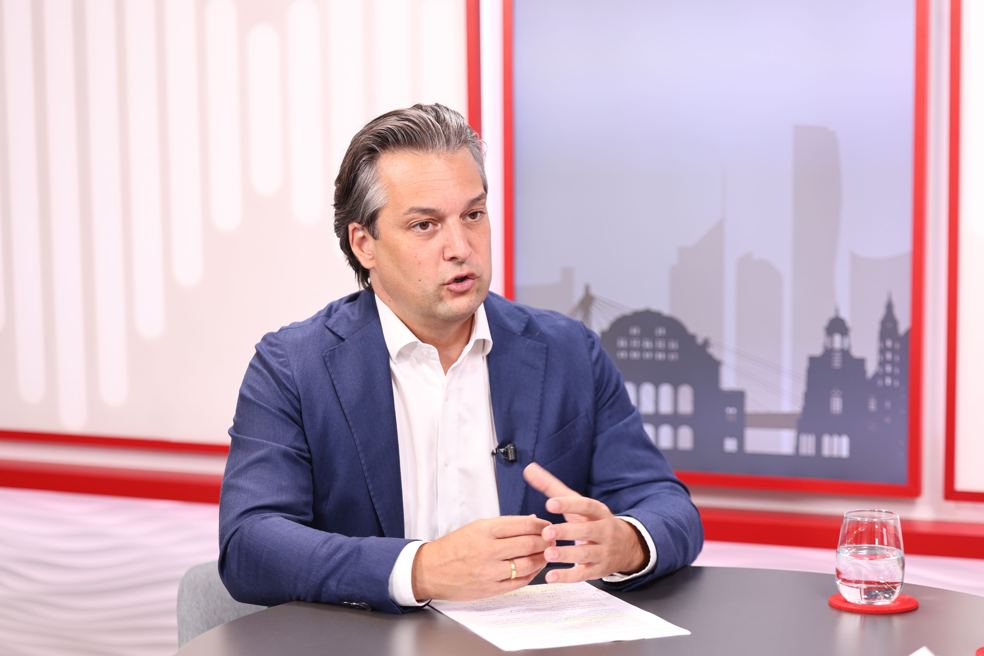 Heute.at - FPÖ alarmiert – Jeder 2. arbeitslose Ausländer in Wien