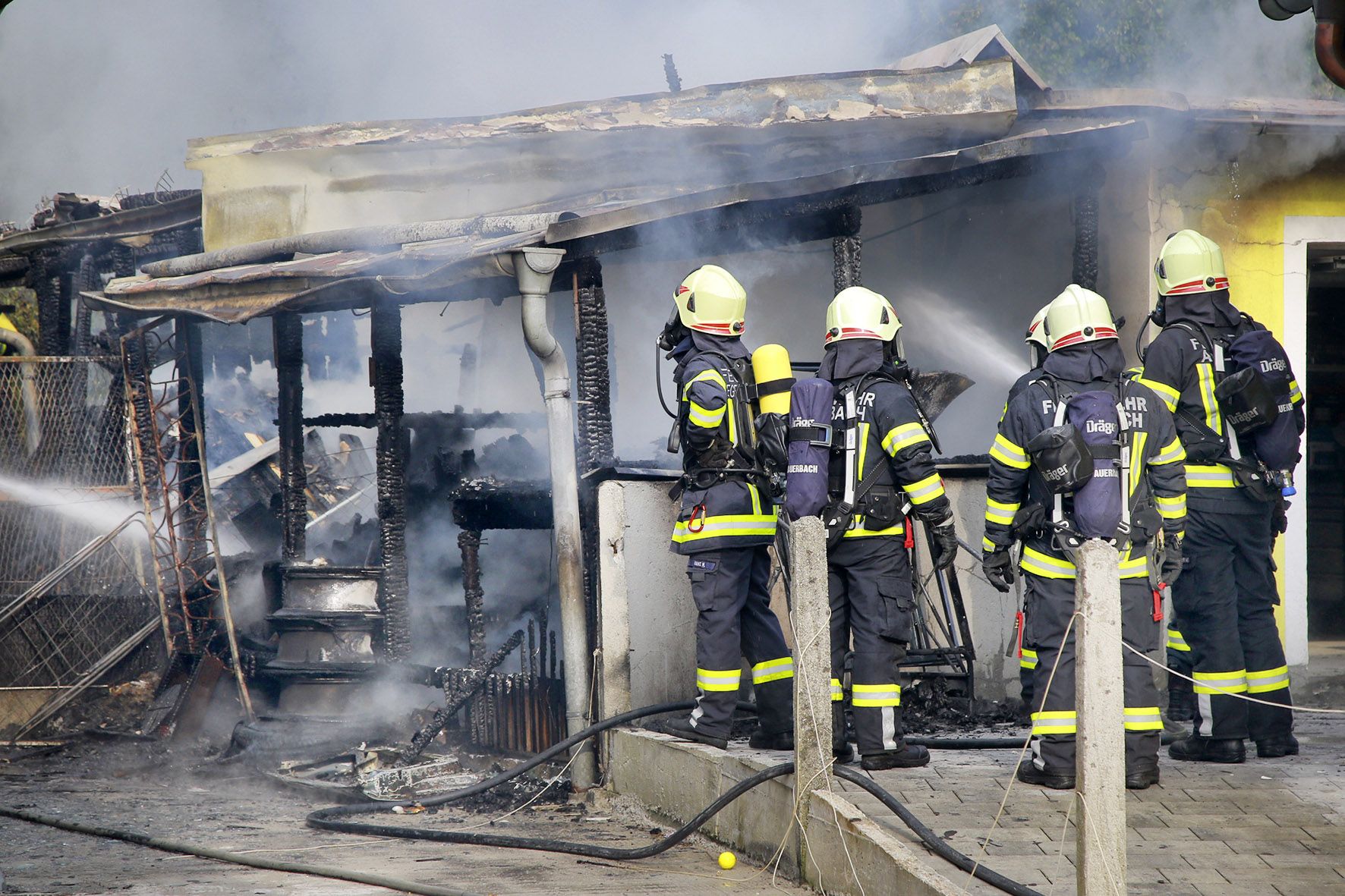 Der Brand richtete erheblichen Schaden an.