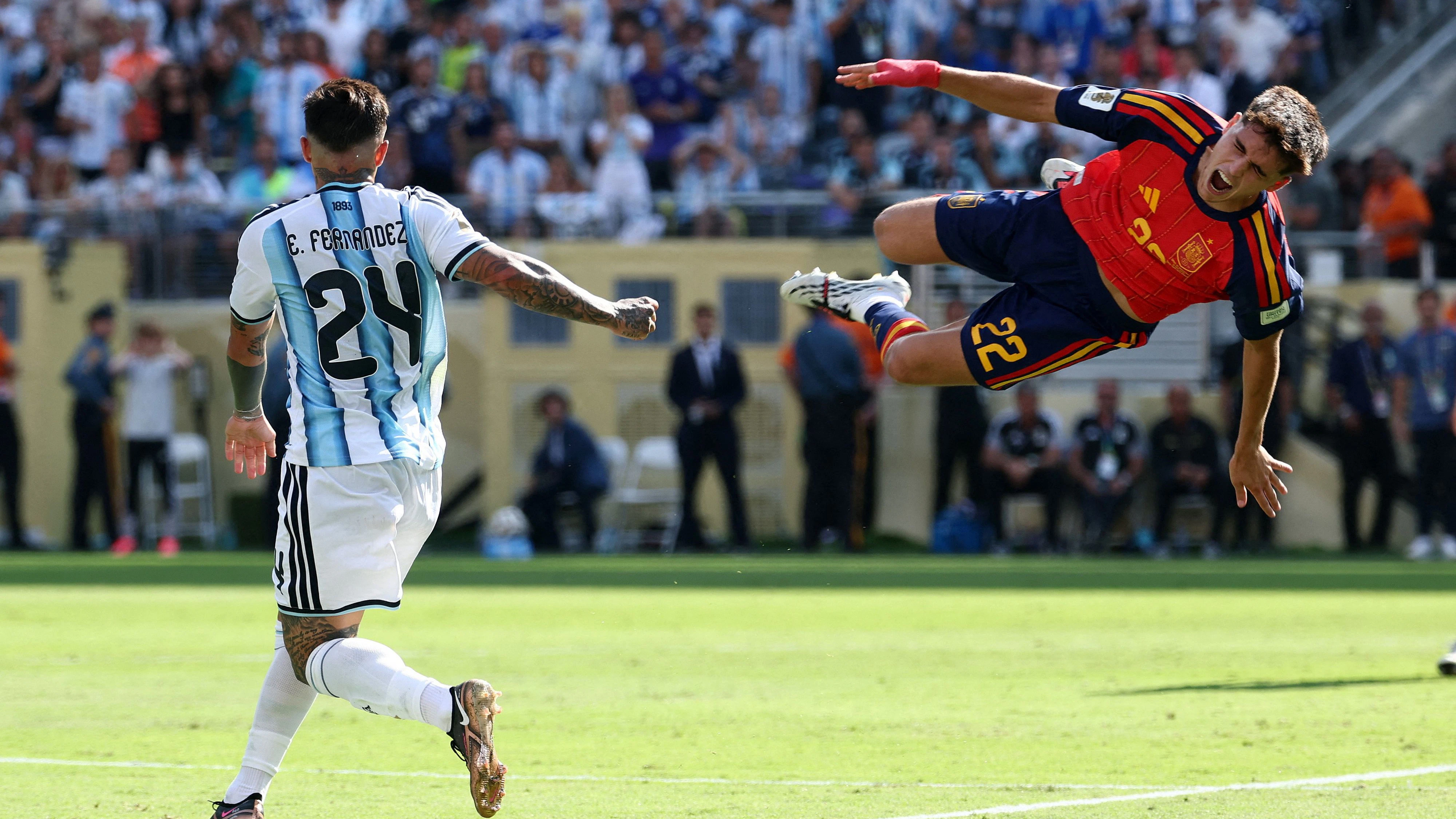 Argentinien-Star Enzo Fernandez flog im WM-Finale mit Gelb-Rot vom Platz. 