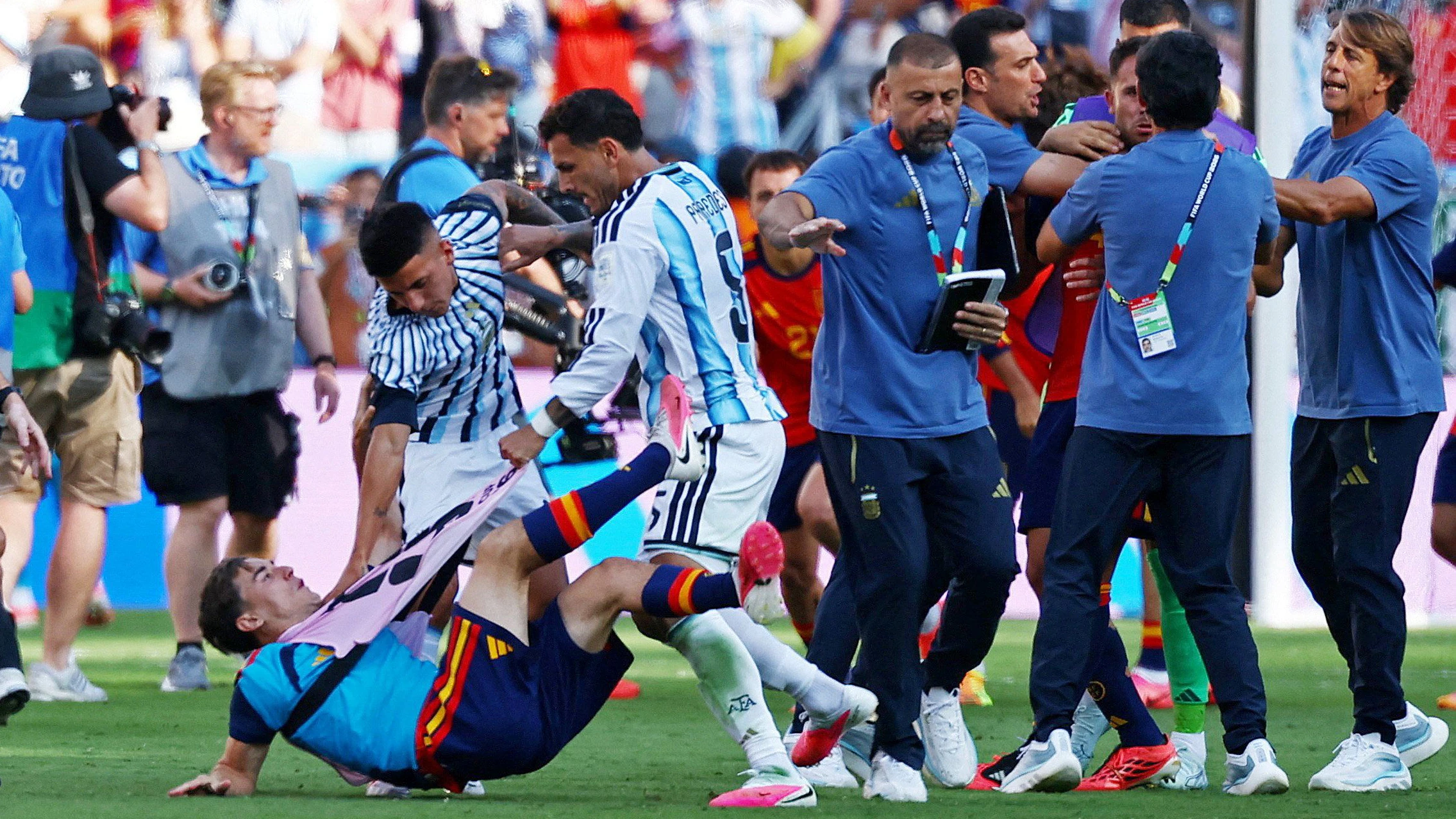 Heute.at - Experte fordert ein Jahr Sperre für Argentinien-Duo