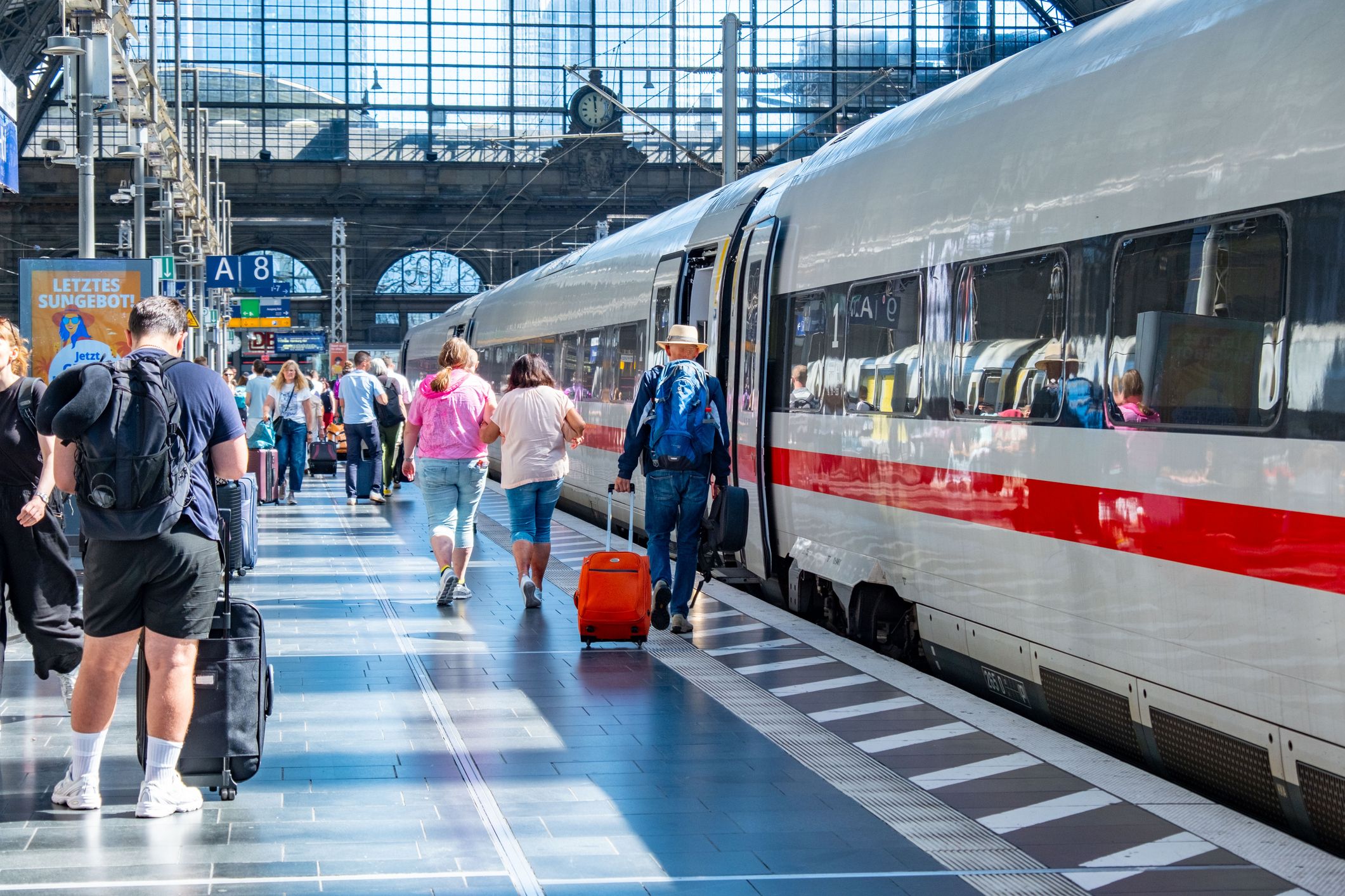 Die flächendeckende Umsetzung der neuen Maßnahme solle bis zum 15. Oktober abgeschlossen sein.