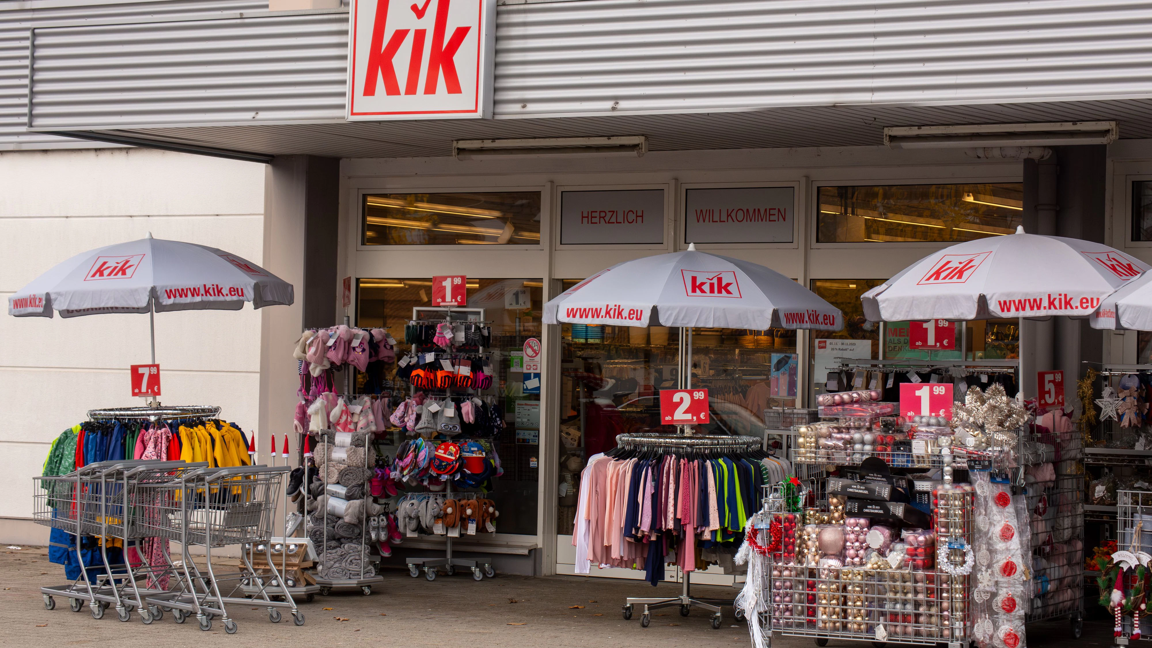 Heute.at - Wurde gewürgt – Kunde geht auf KiK-Mitarbeiterin los