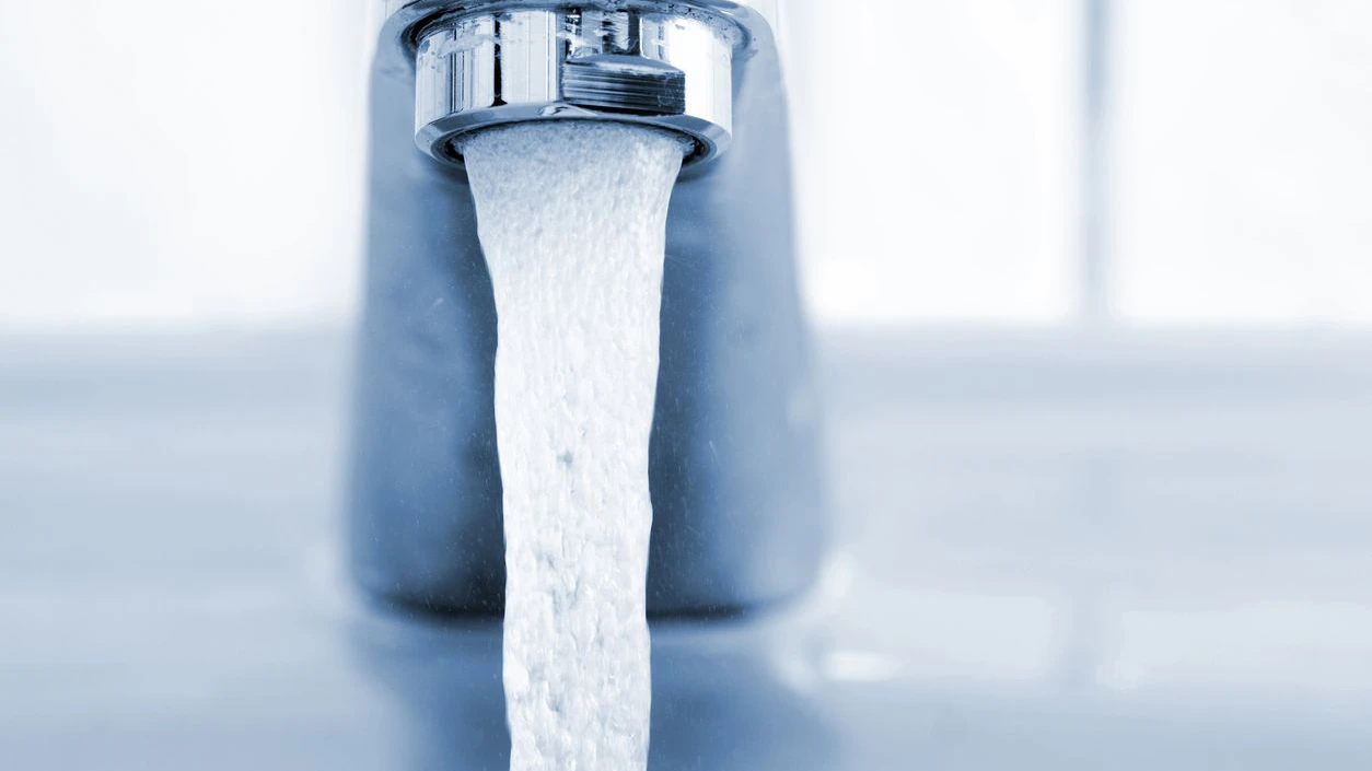Heute.at - 4-Stunden-Regel: Wann Wasser laufen muss