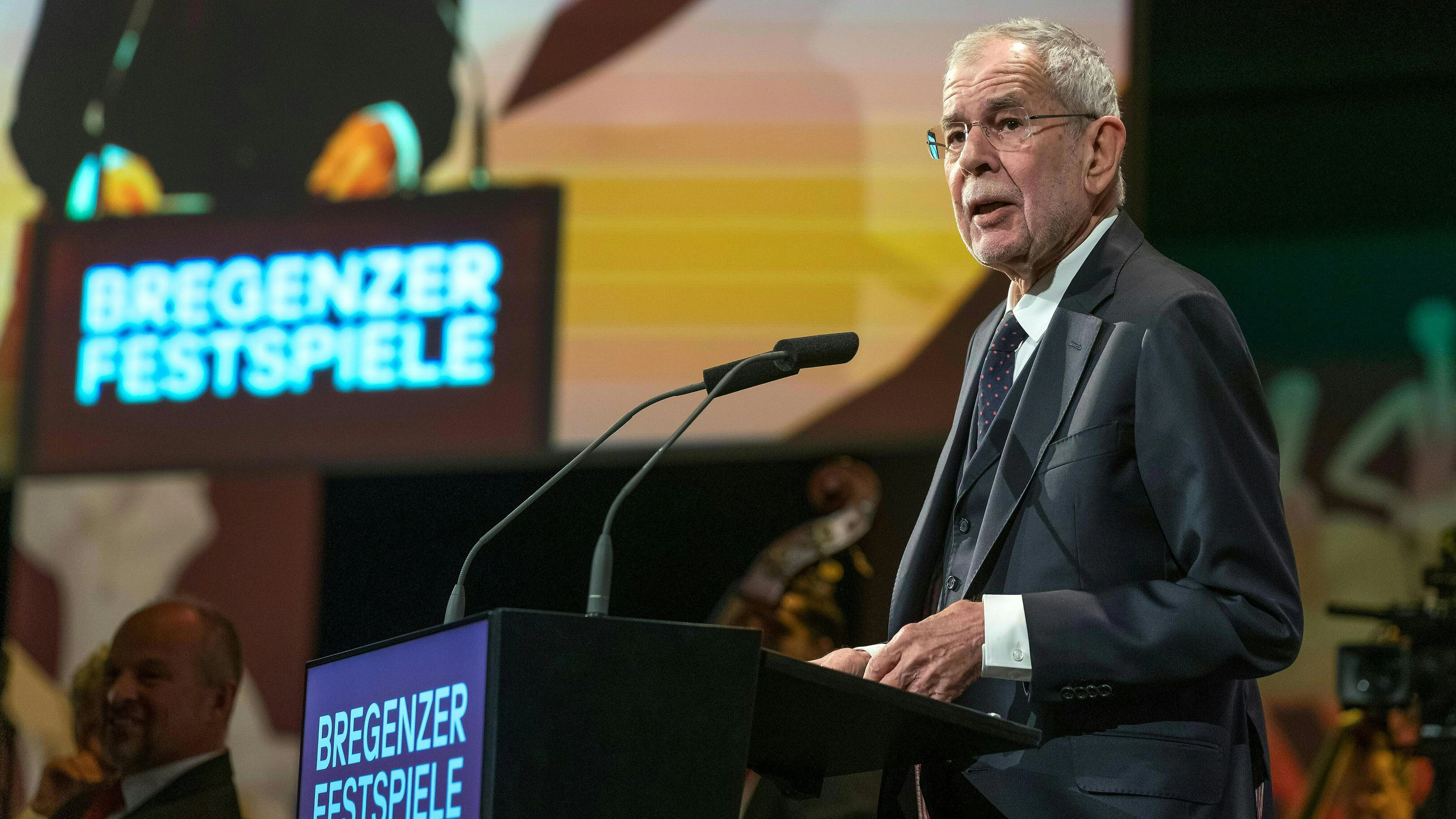 Alexander Van der Bellen richtet in seiner Rede einen eindringlichen Appell an die Bevölkerung.