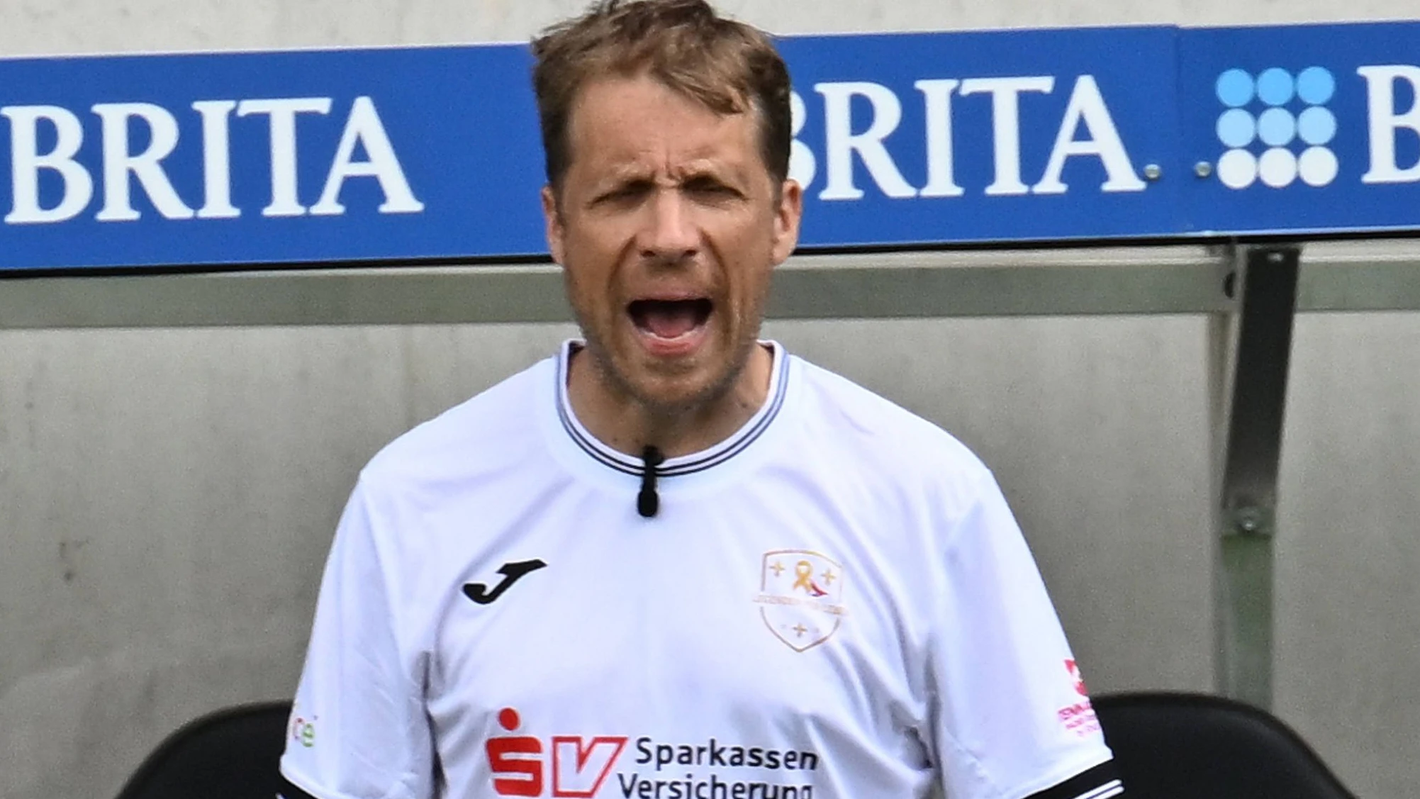 Heute.at - Beschissene Verlierer – Pocher rastet nach WM aus