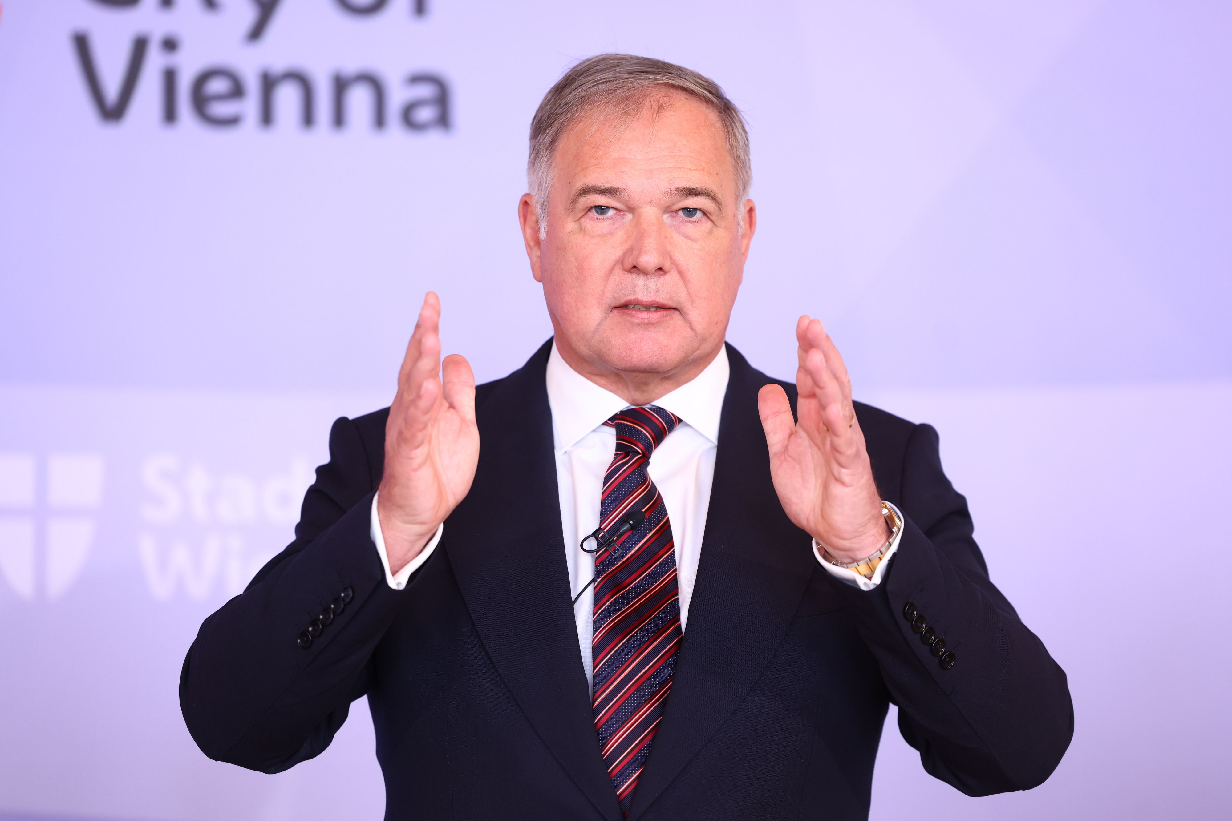Wiens Wirtschaftskammerchef Walter Ruck ist nach geleakten Gesprächsprotokollen unter Druck. Vorwürfe weist er zurück.