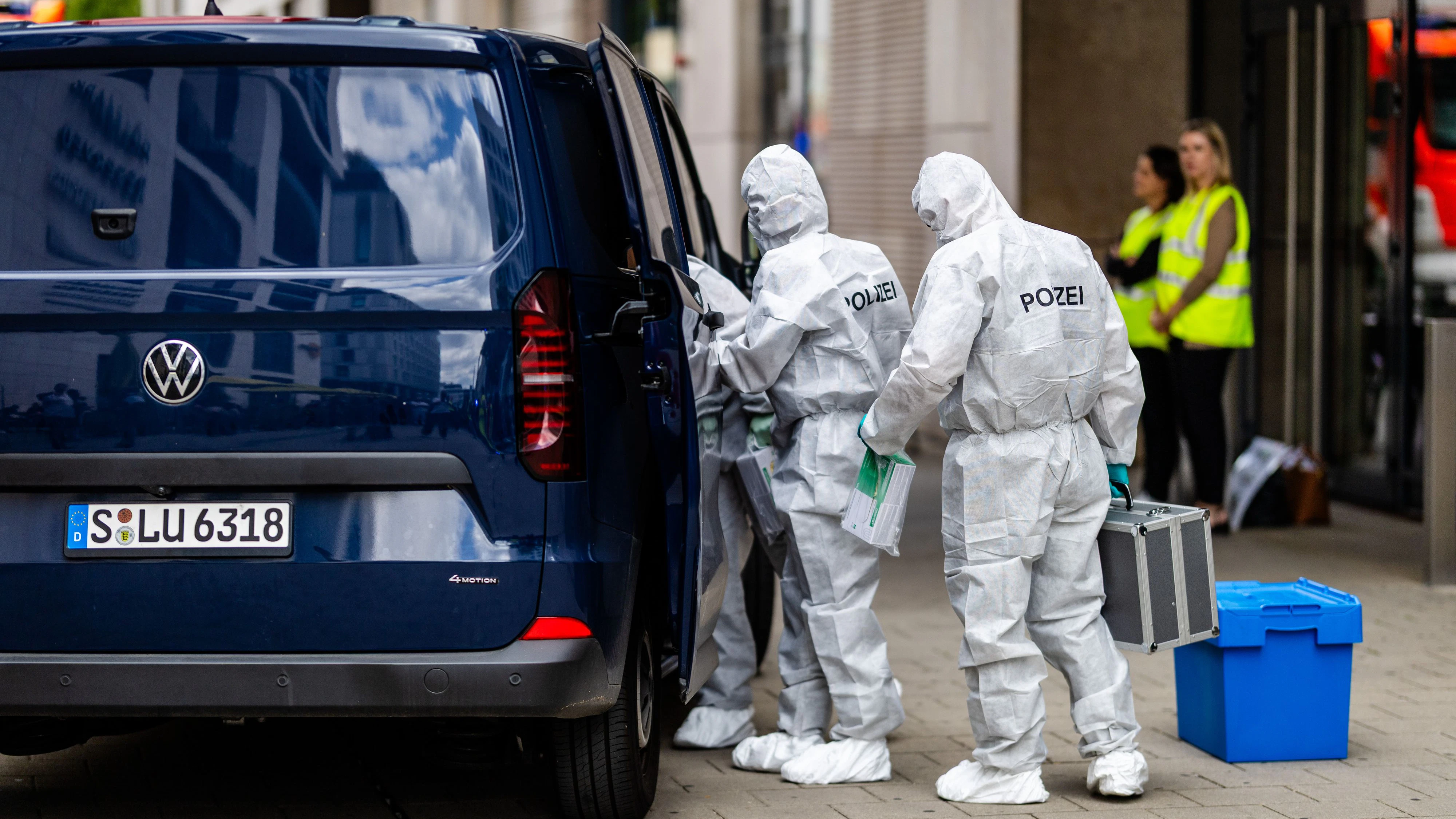 Heute.at - Frau (47) mit Messer attackiert und angezündet