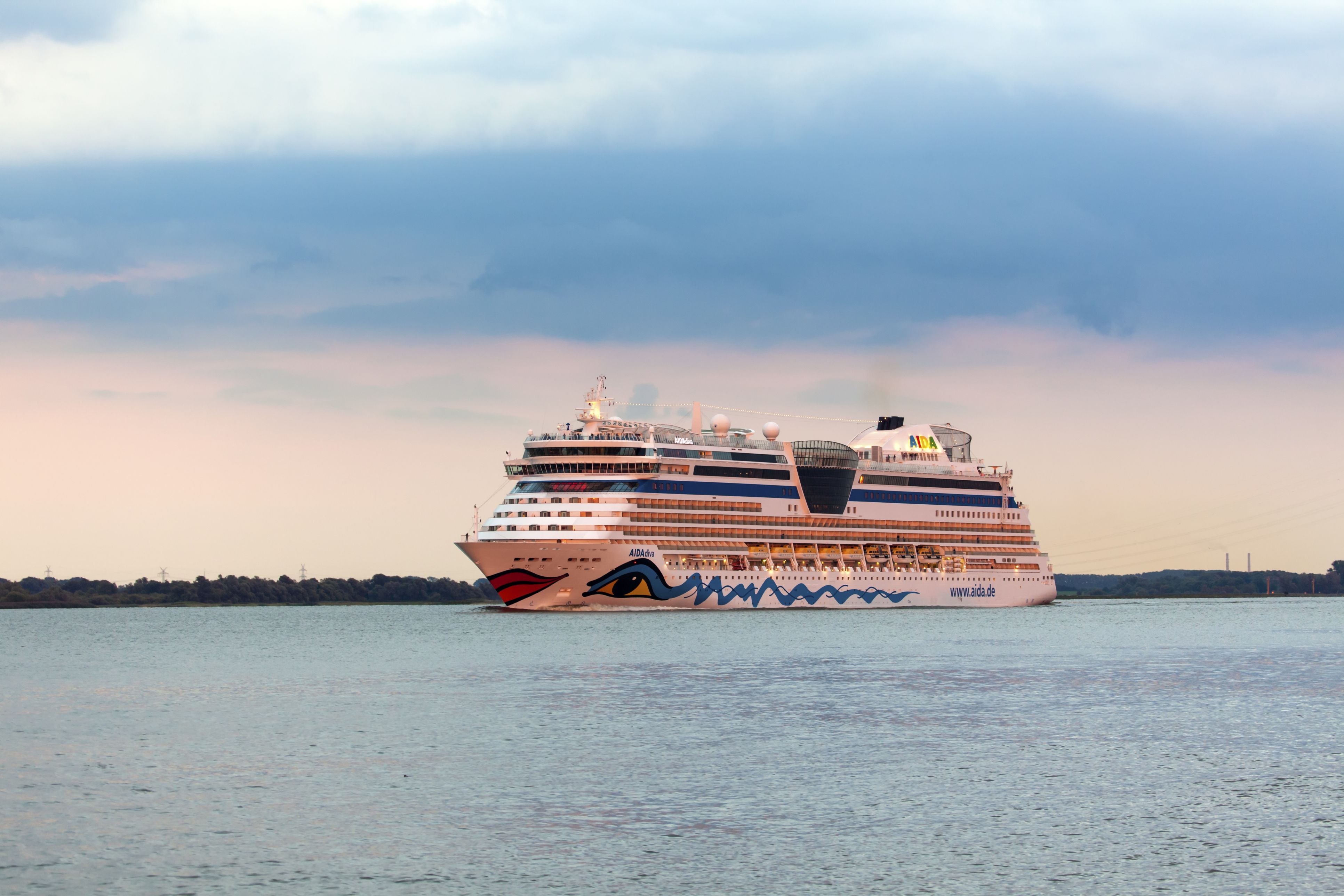 Nach einem Trip auf der AIDAdiva verklagt ein deutsches Ehepaar die Reederei AIDA. Ihrer Ansicht nach wurden sie vom Unternehmen getäuscht. 