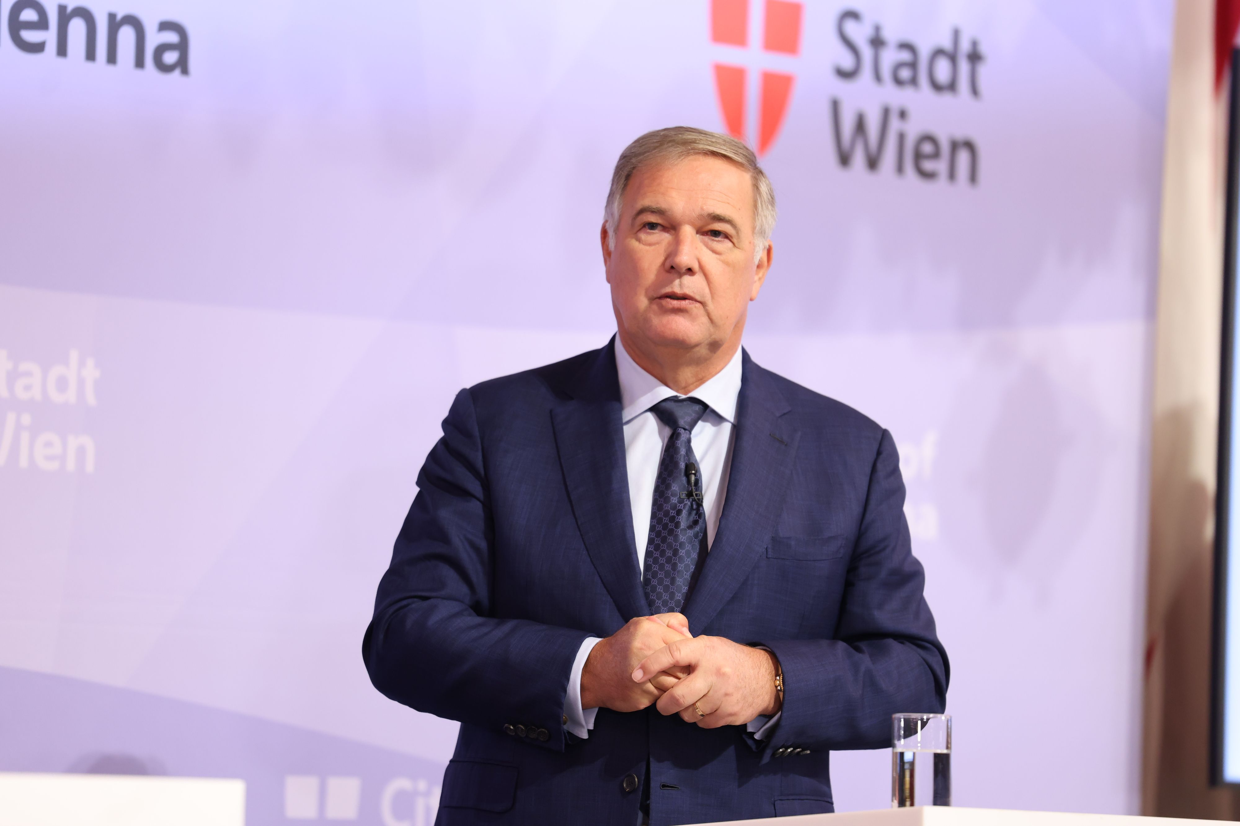Heute.at - Paukenschlag! Walter Ruck tritt zurück