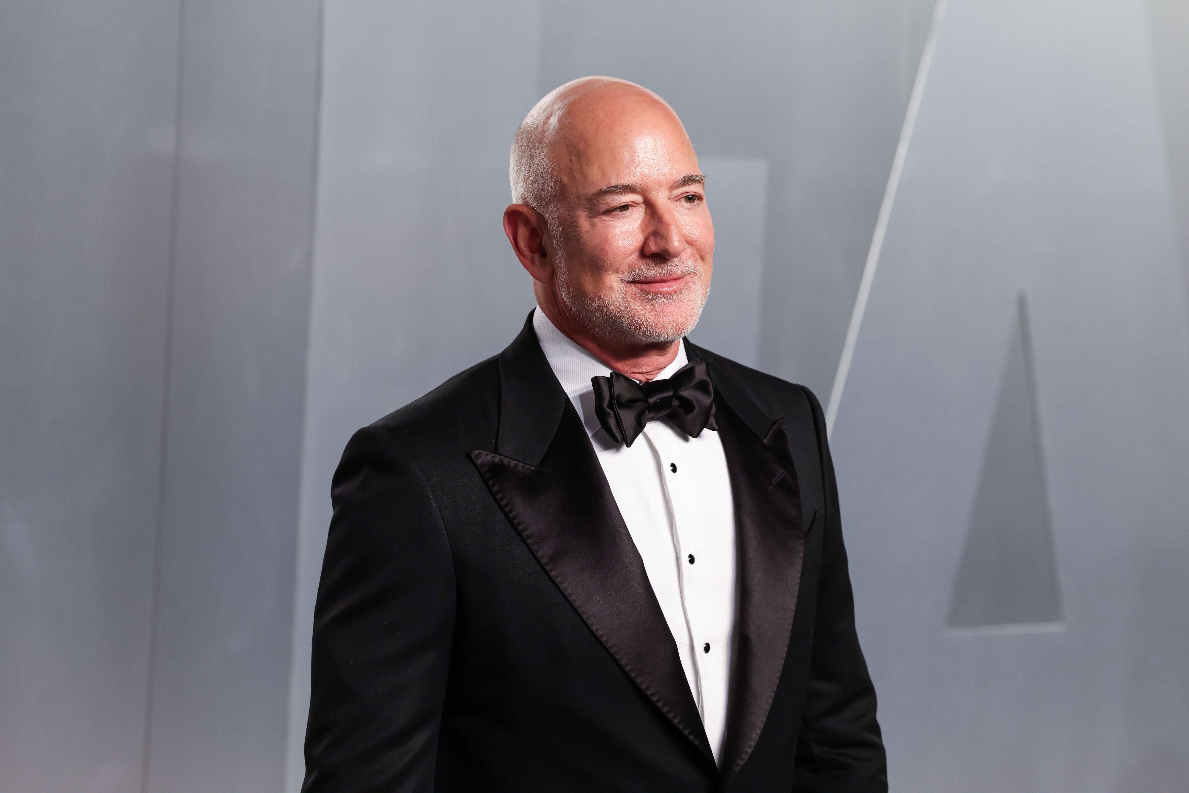 Jeff Bezos plant einen Einstieg bei Liverpool. 