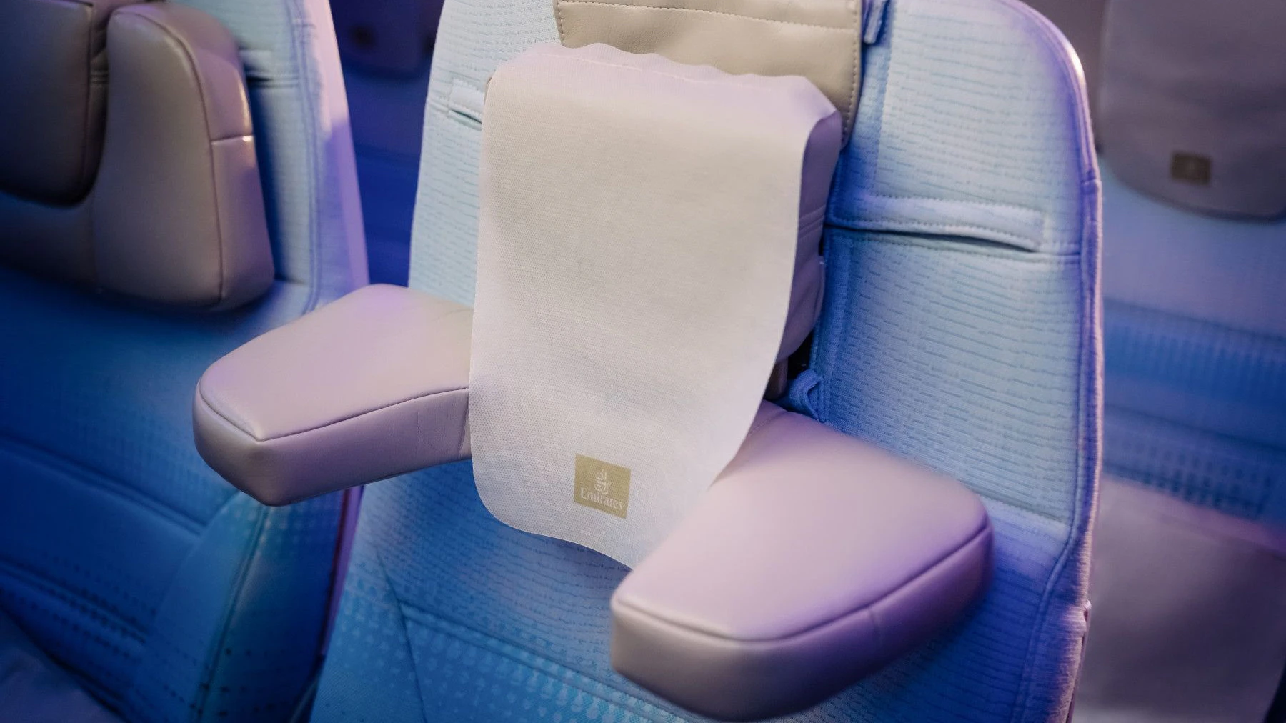So sieht die integrierte Nackenstütze bei Emirates aus.