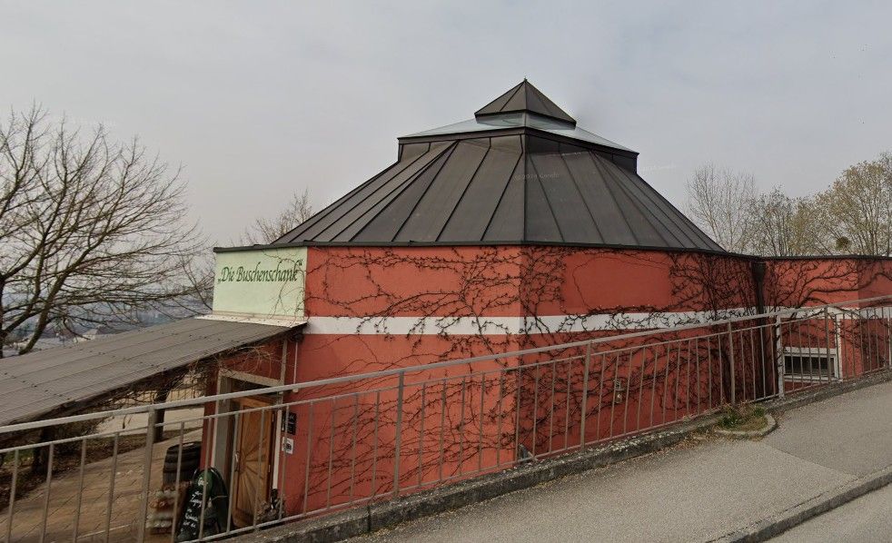 Die Buschenschank in Leonding war nur kurz wieder offen.