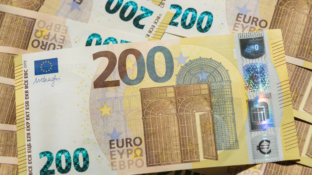 Heute.at - Neue Geldscheine kommen – Bürger haben die Wahl