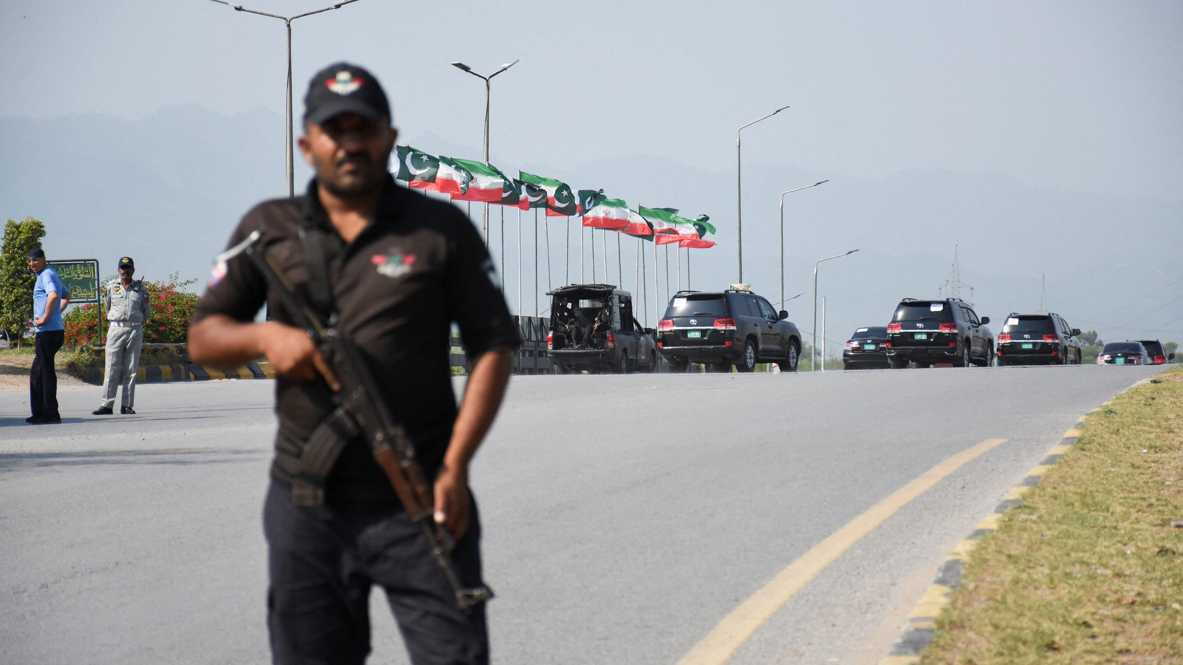 Heute.at - Mindestens 15 Tote bei Selbstmordanschlag in Pakistan