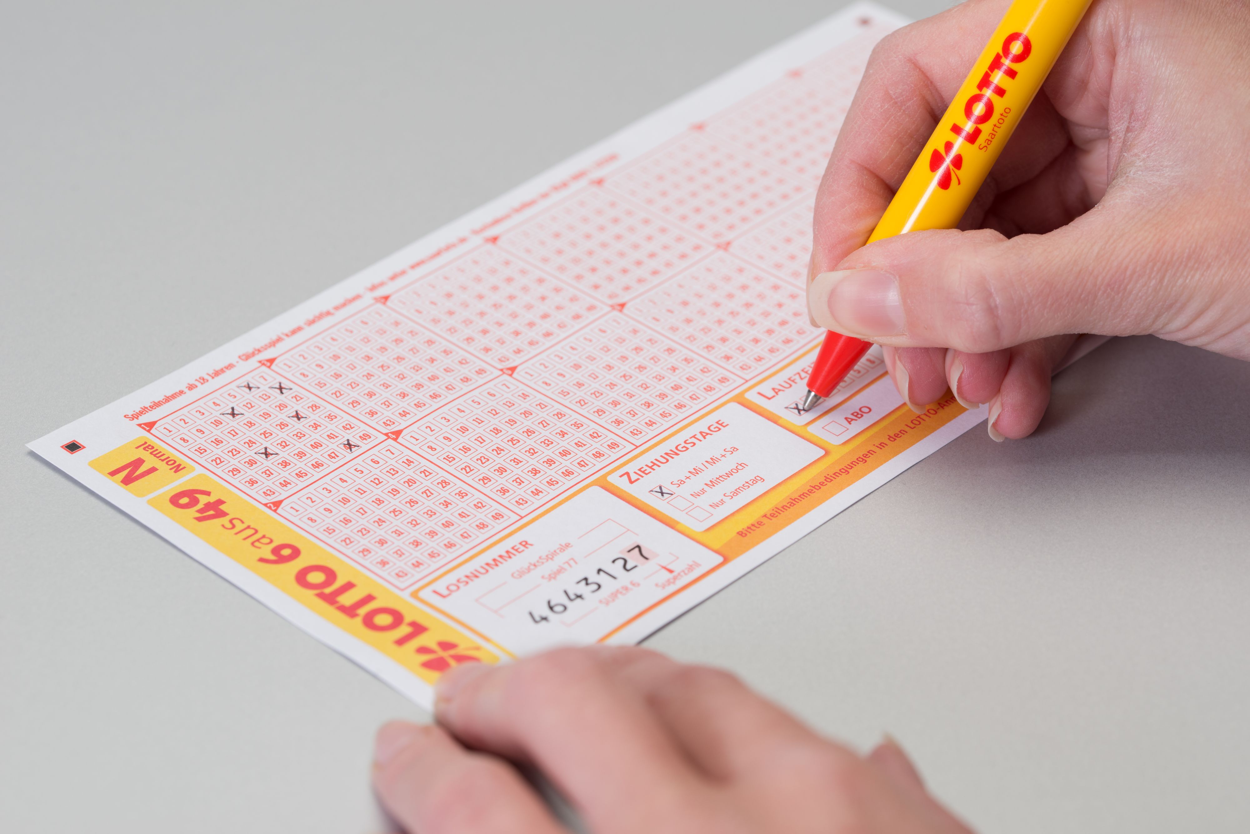 Bei Lotto 6aus49 geht es jetzt um einen prall gefüllten Jackpot.