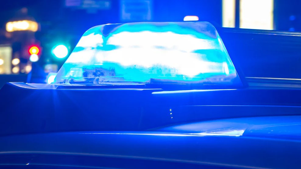 Heute.at - Lärmendes Ehepaar attackiert und verletzt Polizisten