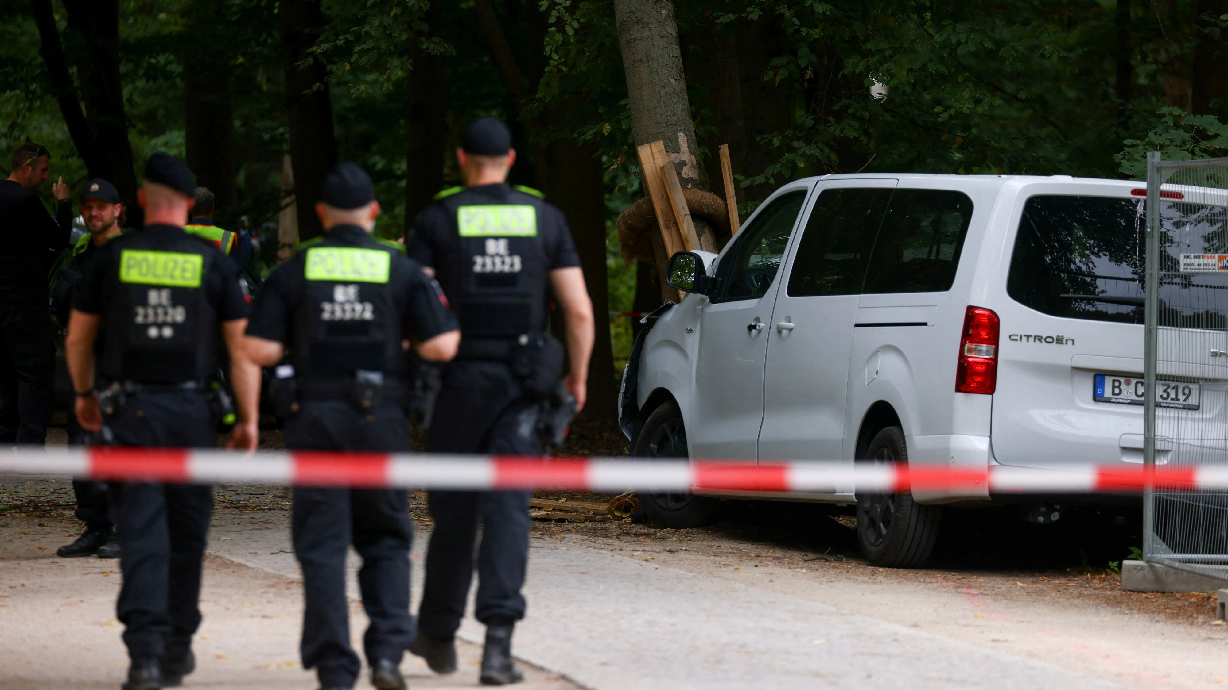 Heute.at - Zugriff in Berlin! CSD-Terrorist bei Einsatz erschossen