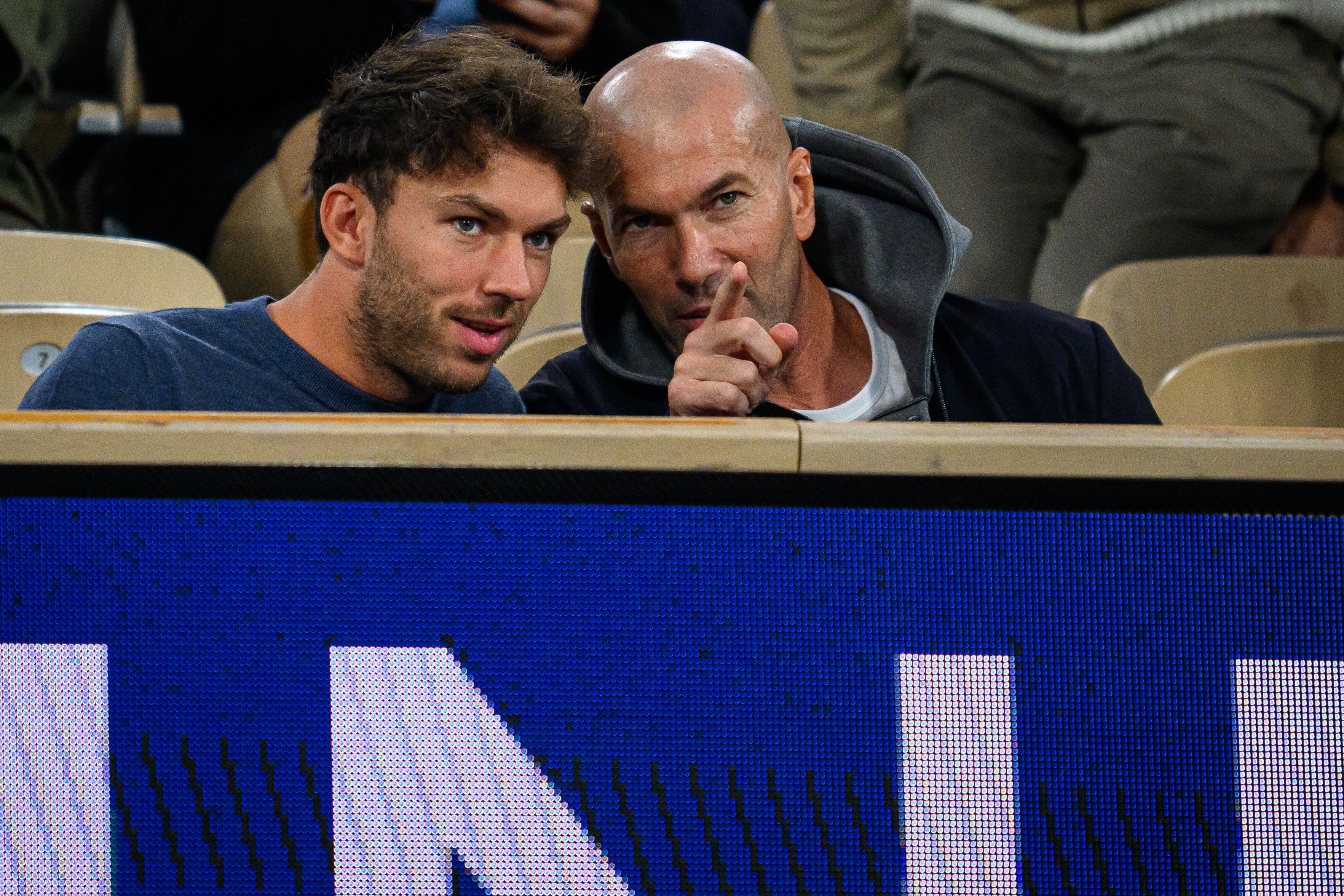 Zinedine Zidane (r.) mit Formel-1-Pilot Pierre Gasly.