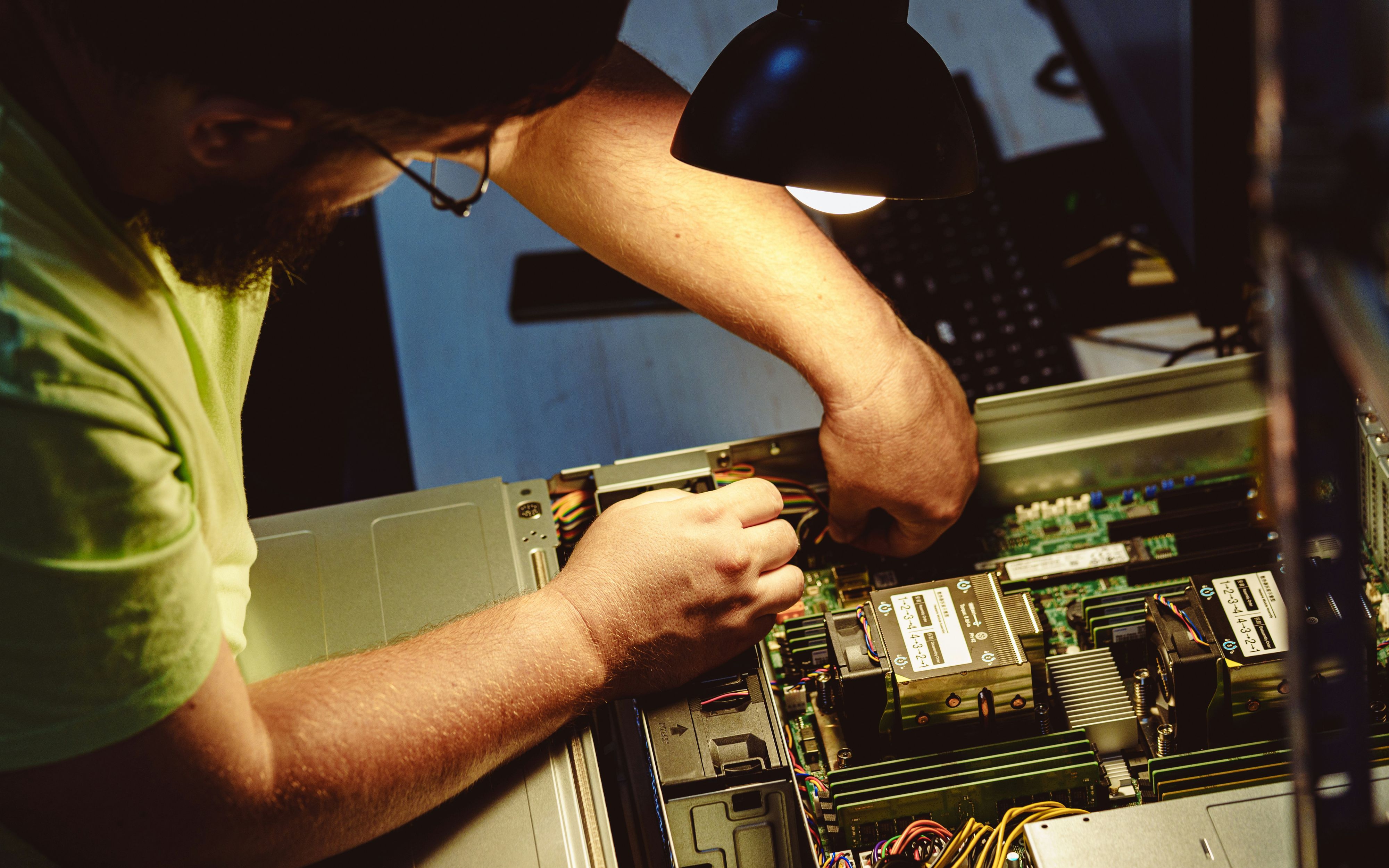 Die Reparatur von Elektrogeräten soll durch die neue EU-Richtlinie erleichtert werden.