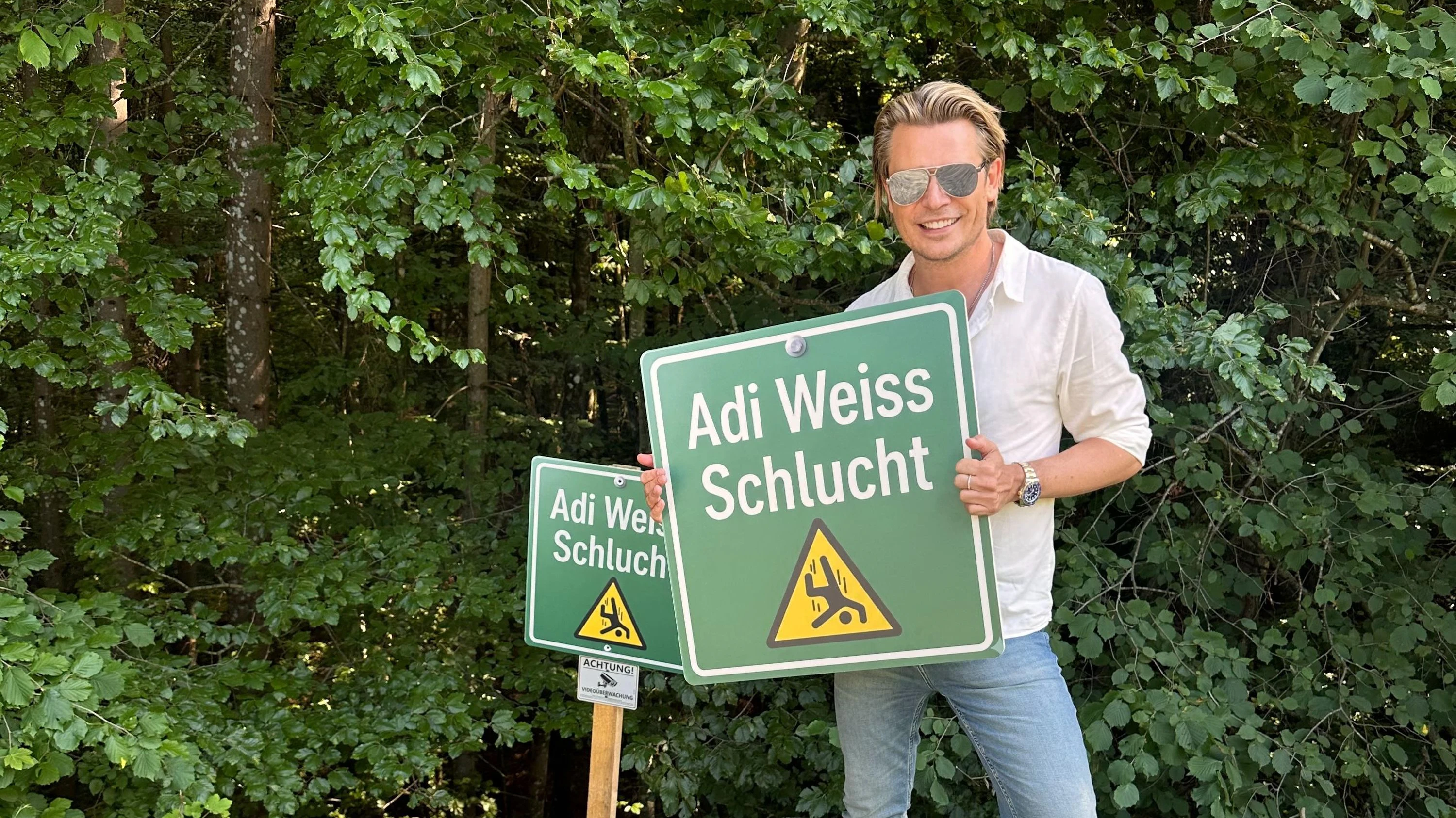 Heute.at - Nach Horror-Sturz: Schlucht nach Adi Weiss benannt