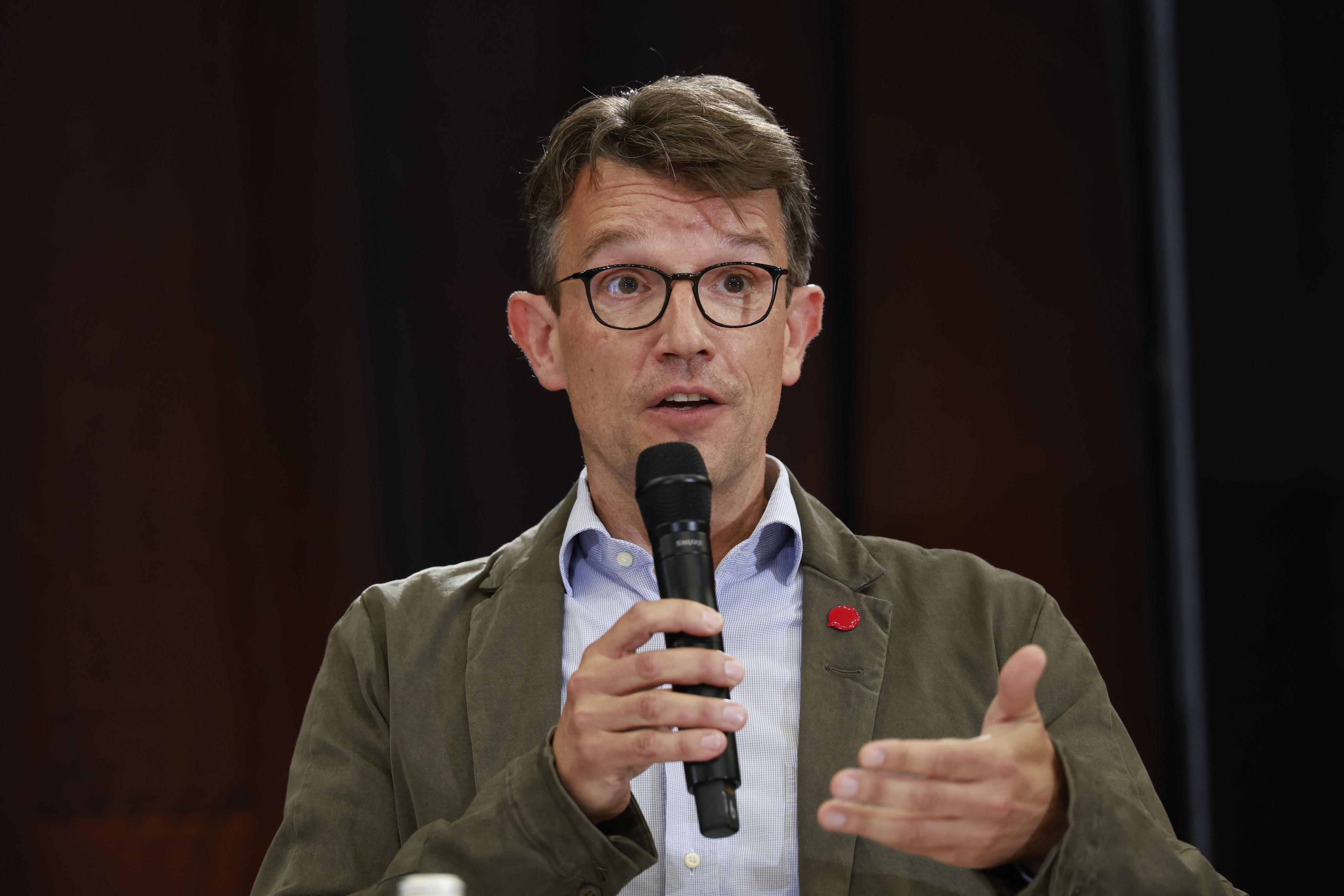 Philipp Pointner ist aus der Partei ausgetreten.
