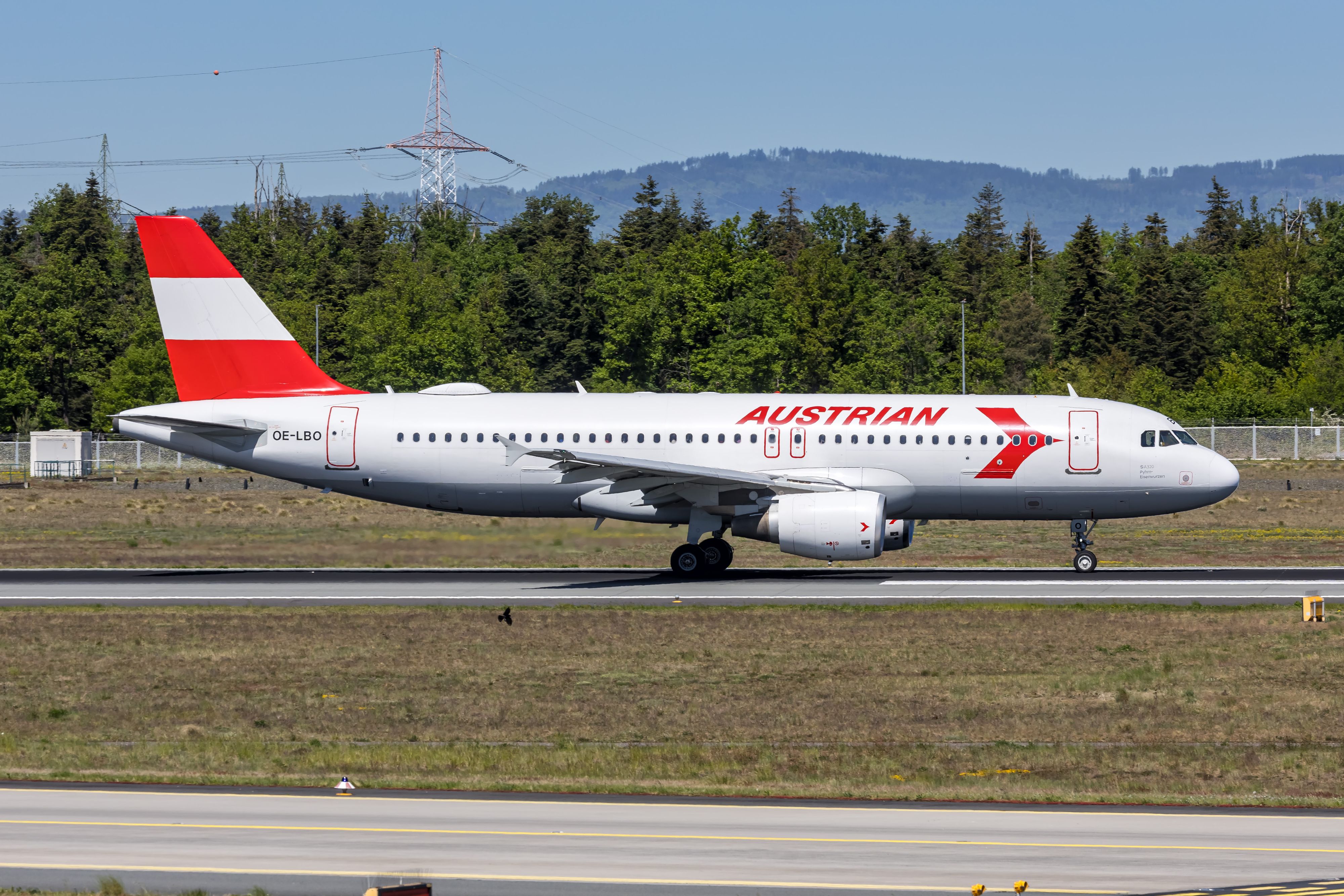 Der Mann drang in einen AUA-Flieger ein.