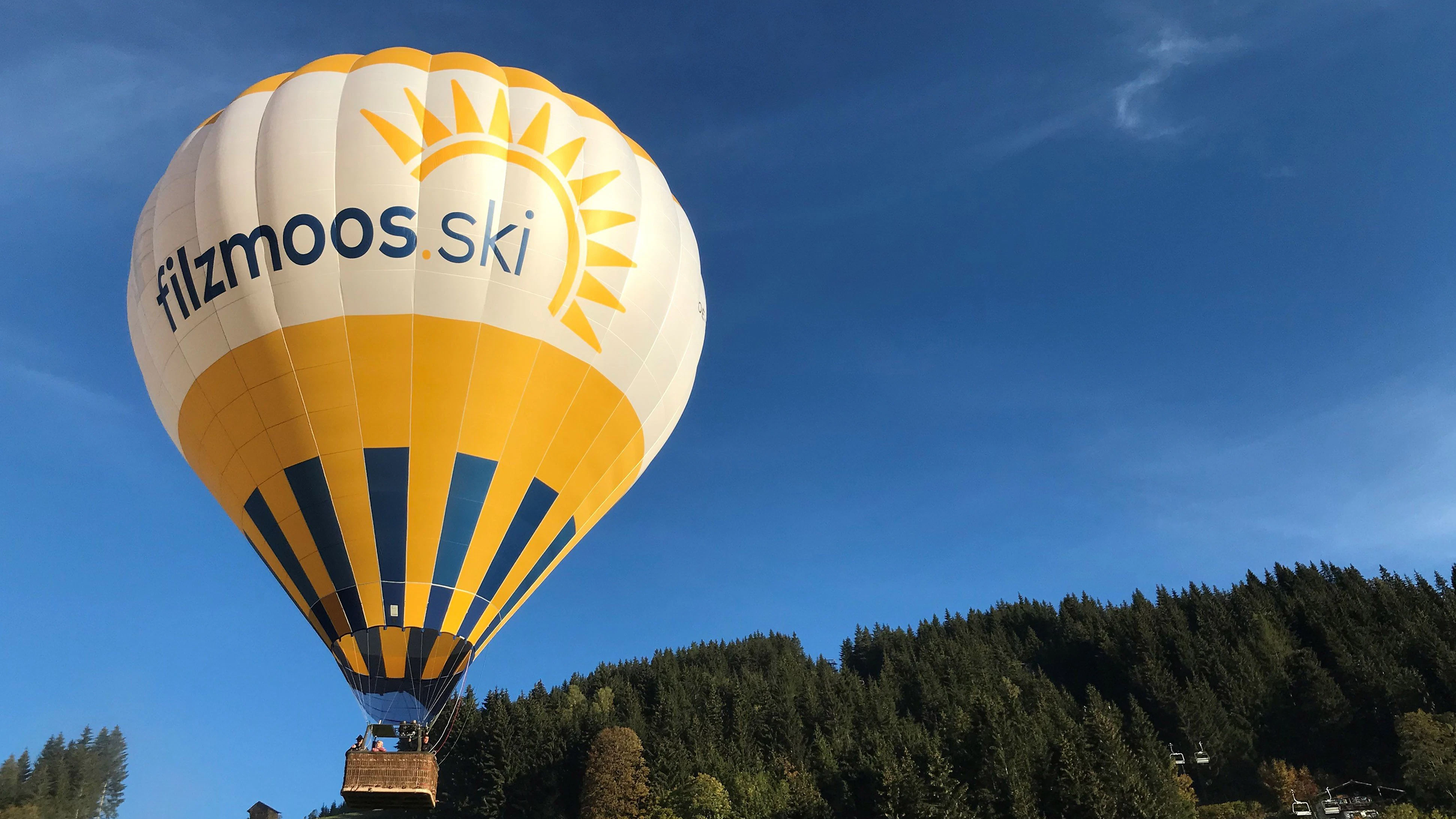 Einer der ältesten und prestigeträchtigsten Wettbewerbe im Ballonsport geht in Salzburg über die Bühne.
