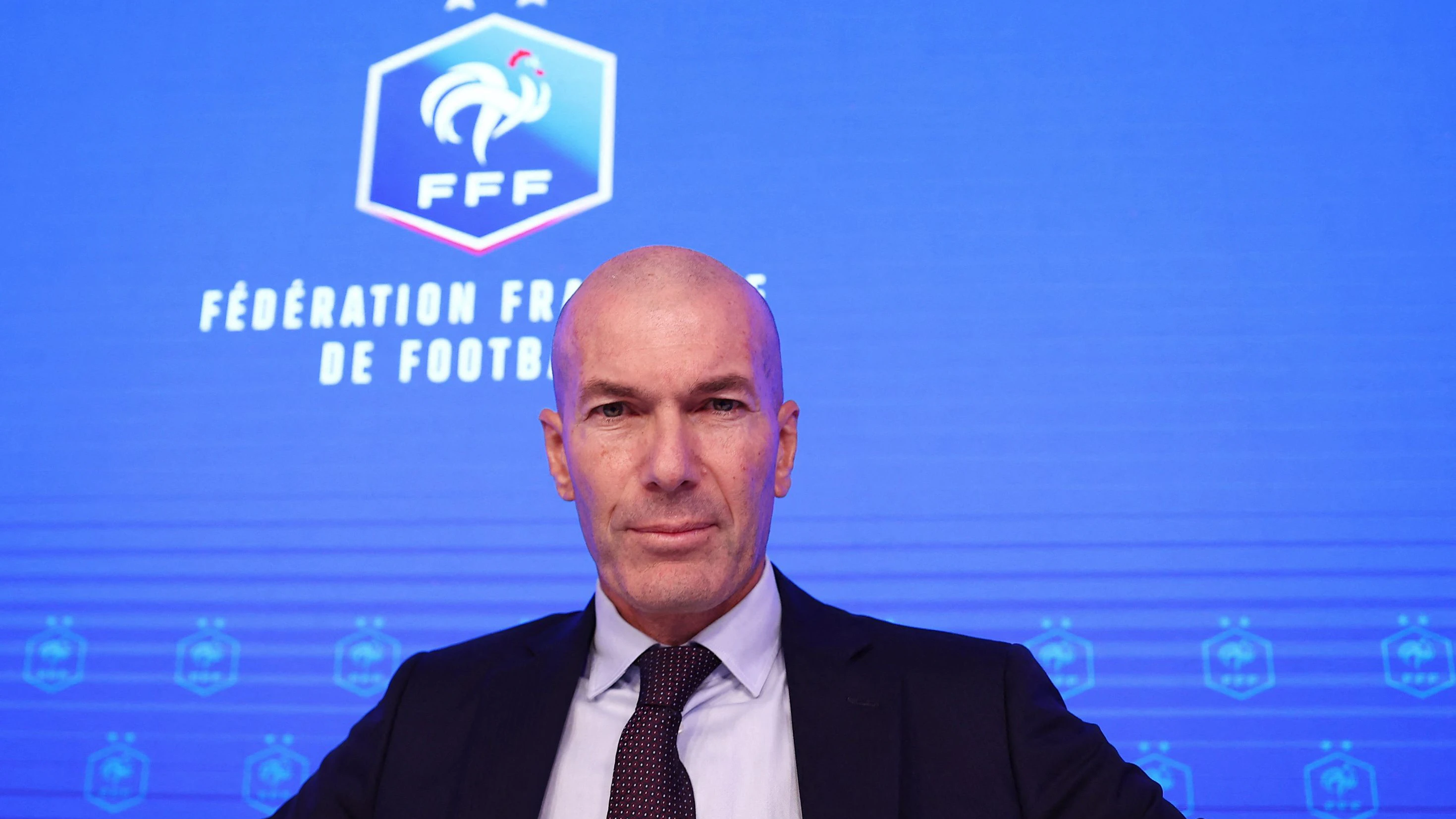 Heute.at - Große Zidane-Show! Jetzt ist er Frankreichs neuer Chef
