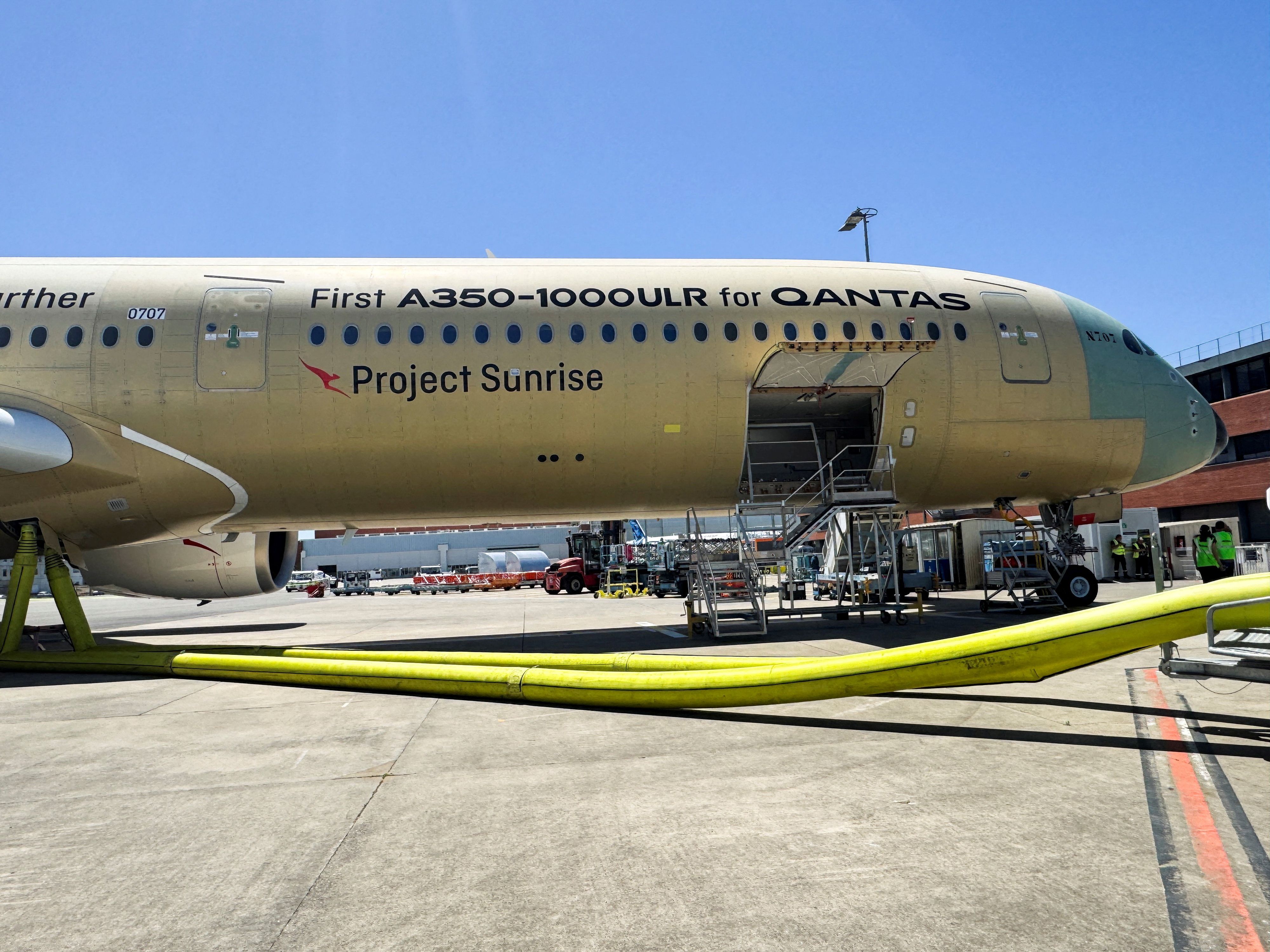 Das Flugzeug hat am Dienstag seinen 23.076 Kilometer langen Testflug von der australischen Millionenstadt Melbourne nach Toulouse beendet.