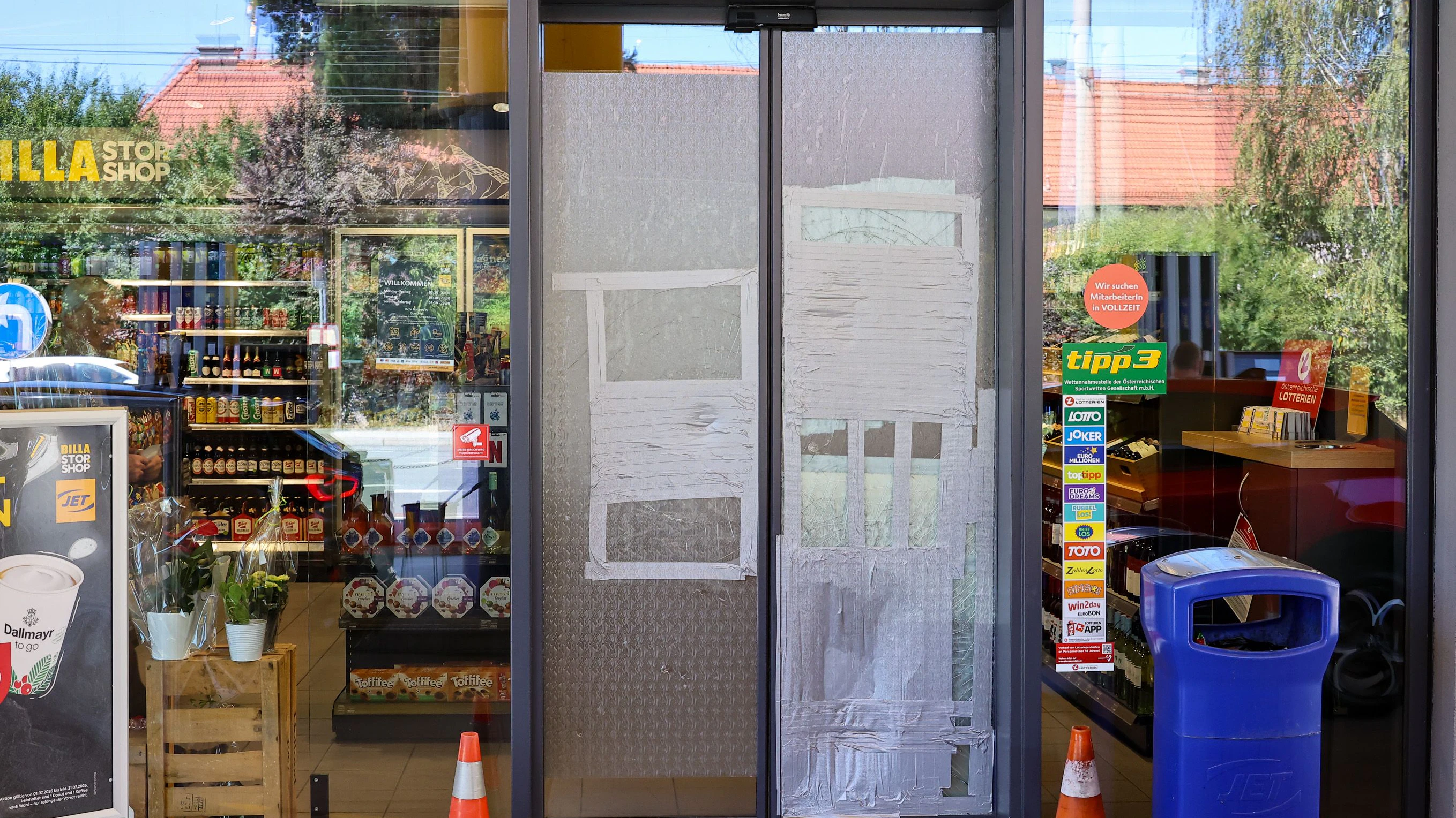 Heute.at - Alkohol und Zigaretten - Einbrecher plündert Tankstelle