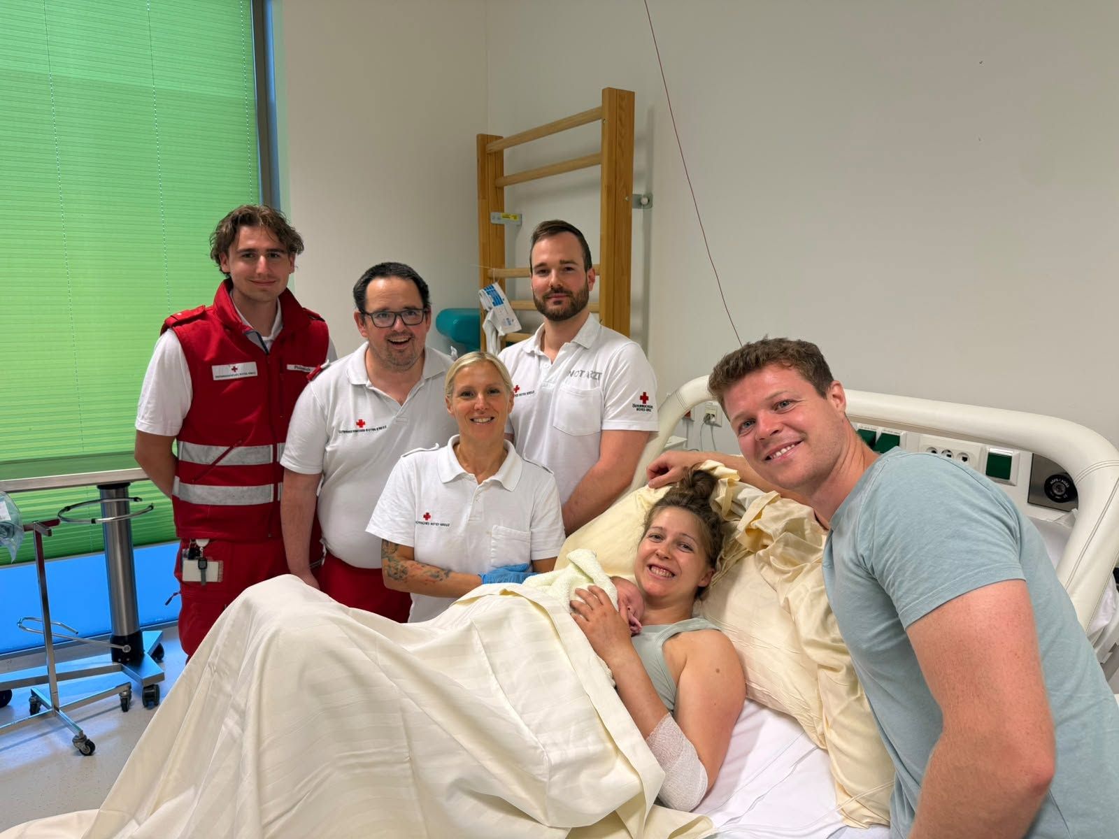 In Neudörfl kam Baby Benjamin noch vor dem Eintreffen der Rettung gesund zur Welt.