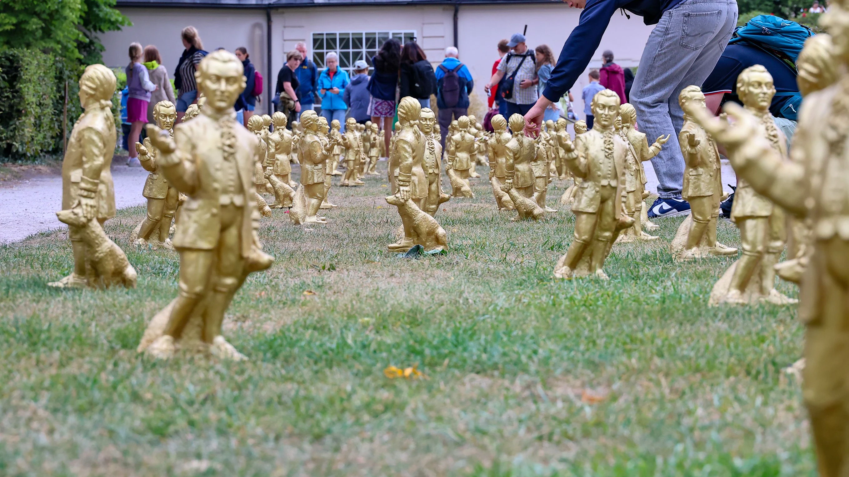 Heute.at - Nach nur einer Woche! Bereits 86 Mini-Mozarts gestohlen