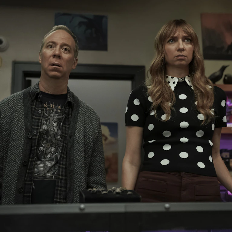 Sieben Jahre nach dem offiziellen Ende der Nerd-Sitcom um Sheldon, Leonard und Co. gibt es jetzt ein Wiedersehen mit den Darstellern der Erfolgsserie. In "Stuart Fails to Save the Universe" ist aber alles etwas anders … was dem Spaß keinen Abbruch tut. Auf HBO Max.