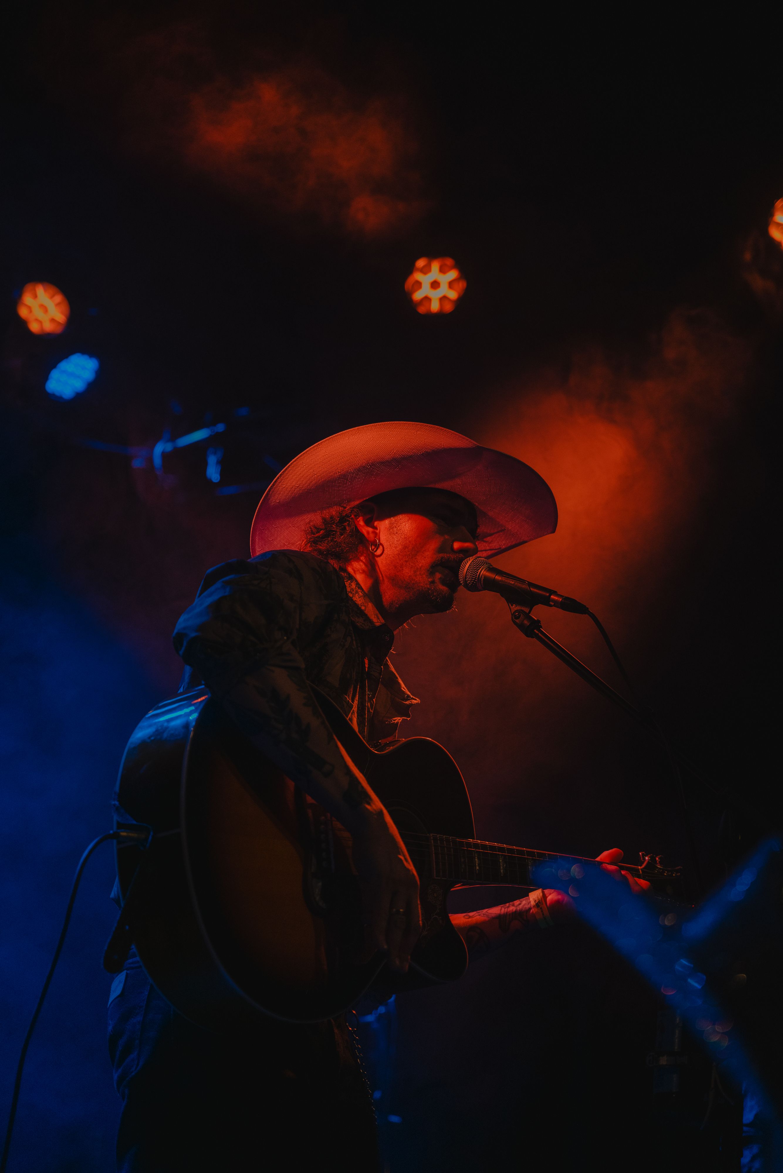 Ehrliche Geschichten, moderner Country und Southern Rock: Damit will Flo Rider, bürgerlich Florian Hanselmann, am 2. August das Publikum im Wiener Replugged begeistern.