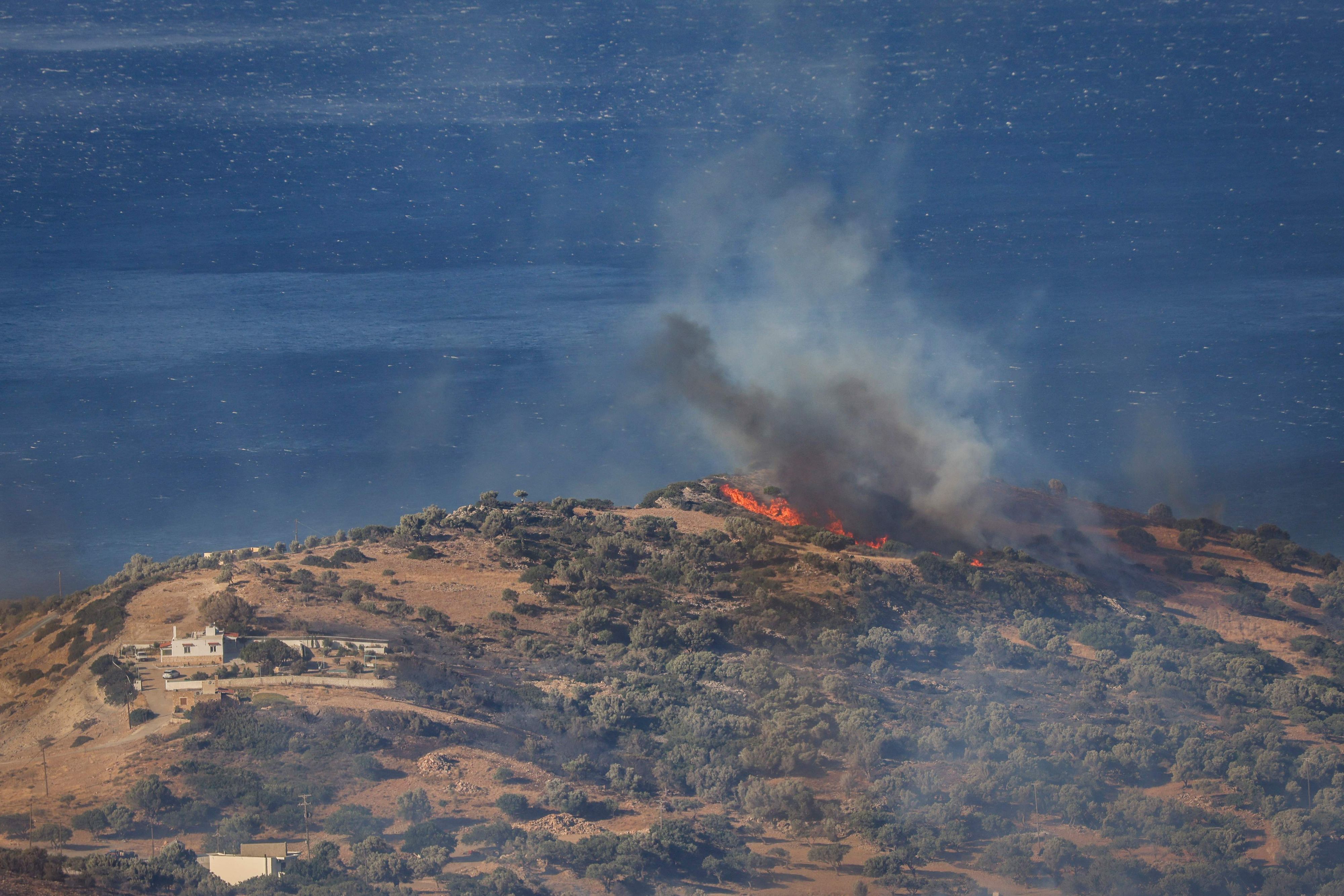 Auf Kreta wüten Waldbrände.
