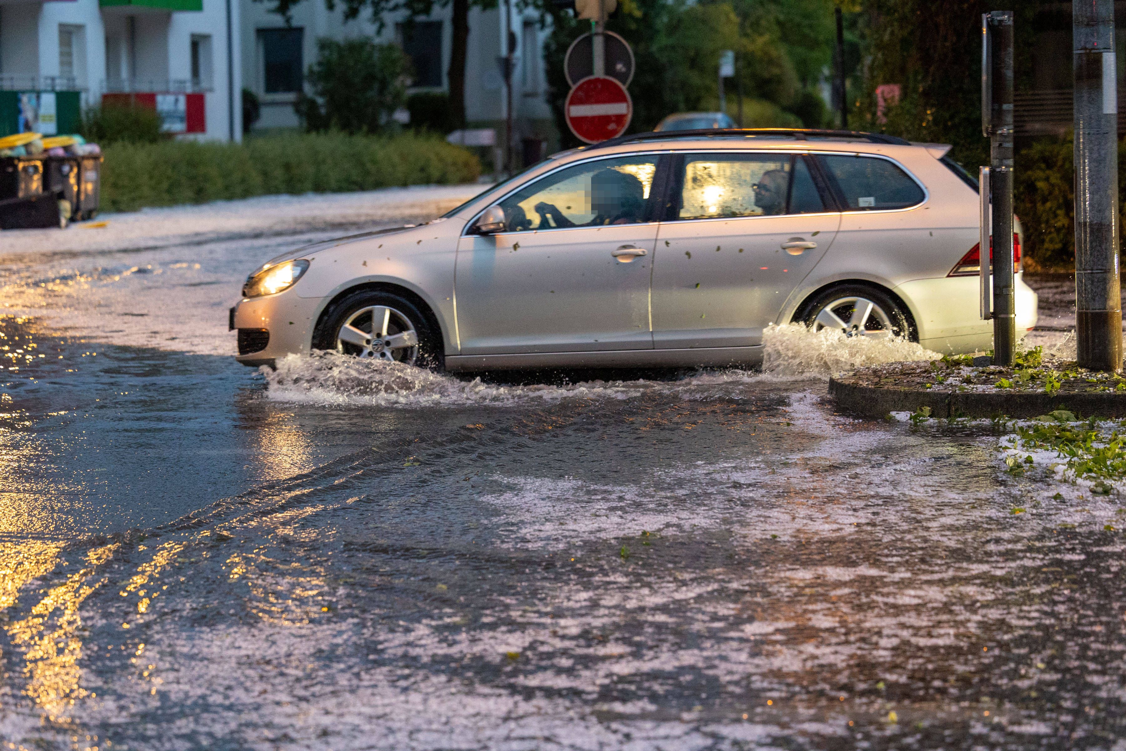 Heute.at - Hagel, Starkregen – Hitze-Gewitter wüten in Österreich
