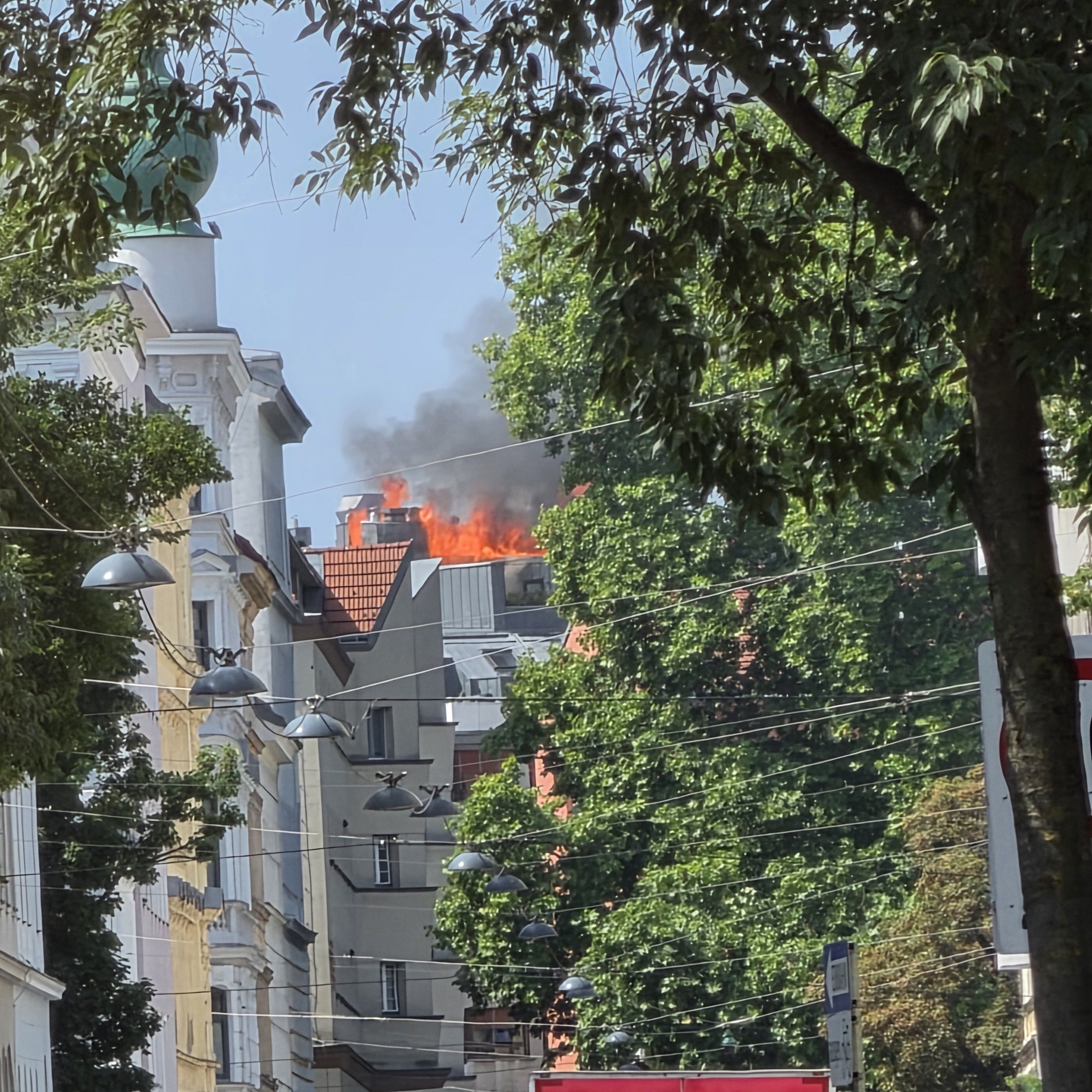 Großeinsatz für die Berufsfeuerwehr am Donnerstag in Wien-Meidling.