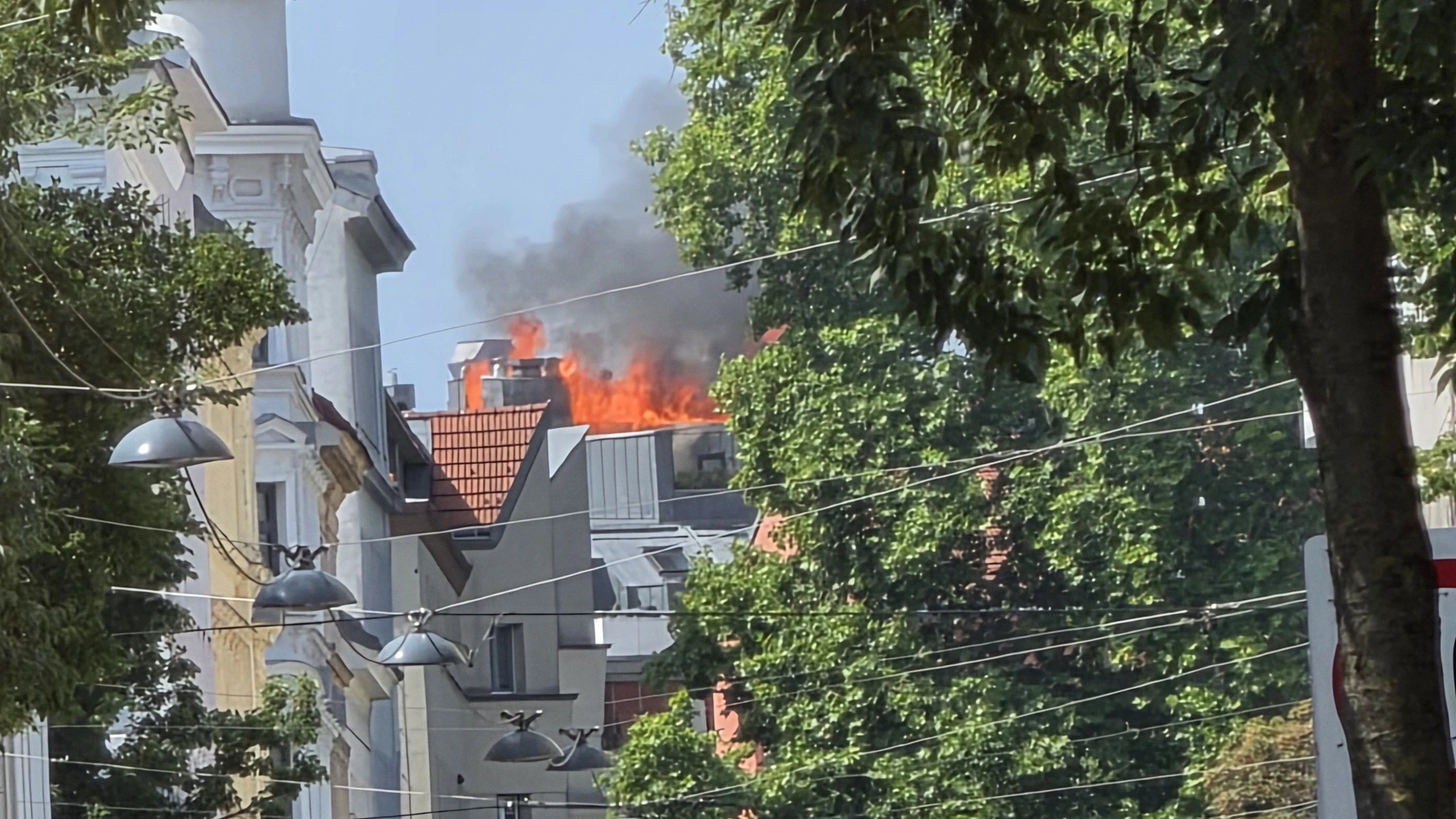 Großeinsatz für die Berufsfeuerwehr am Donnerstag in Wien-Meidling.