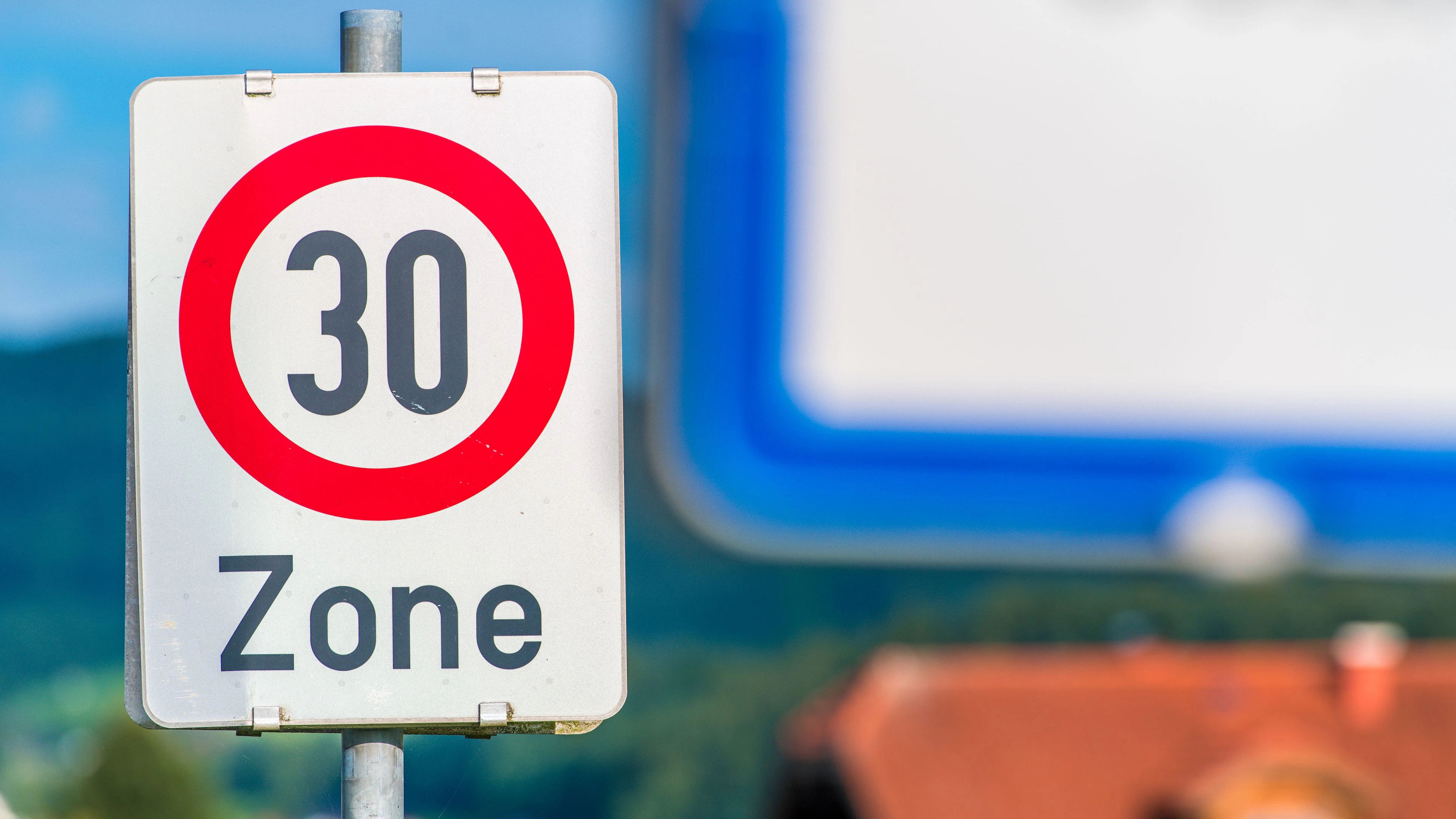 Heute.at - 30er wird Tempo-Falle – Führerscheine reihenweise weg