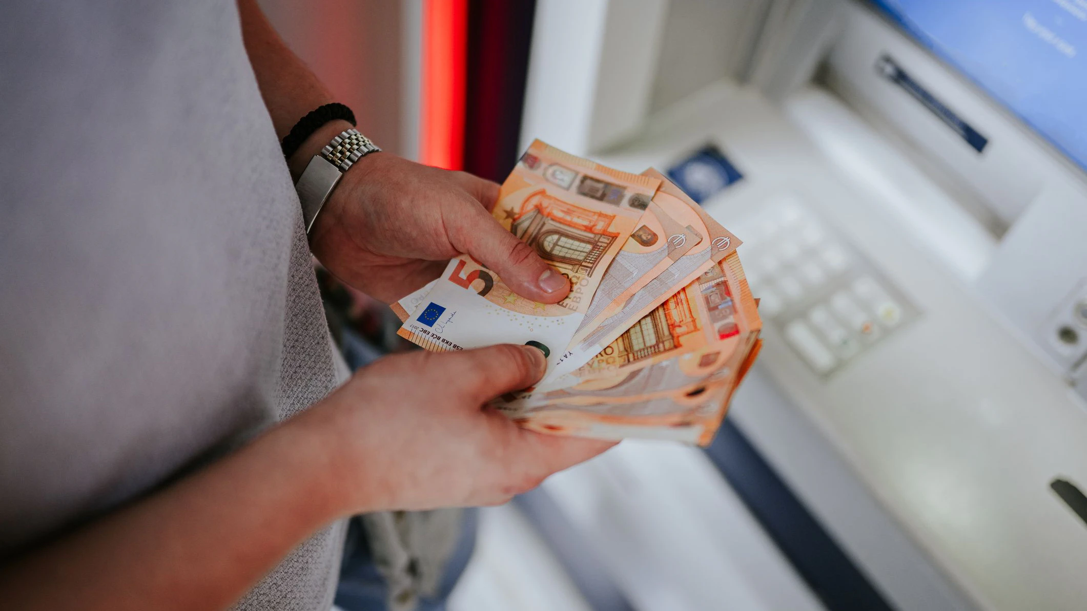 Heute.at - Bankomat-Änderung gilt für alle Menschen in Österreich