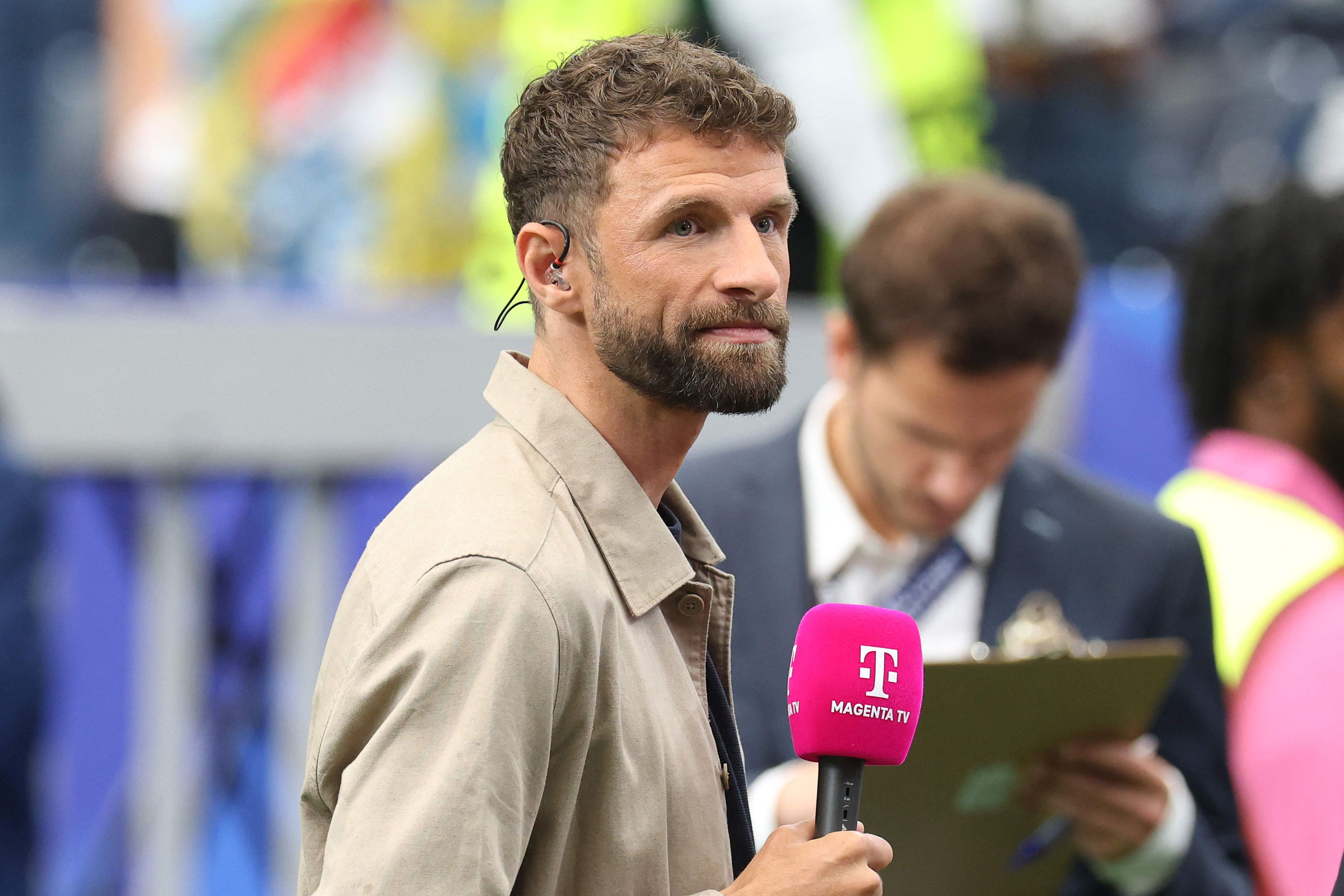 Heute.at - Wer ist sie? Thomas Müller zeigt sich mit neuer Frau