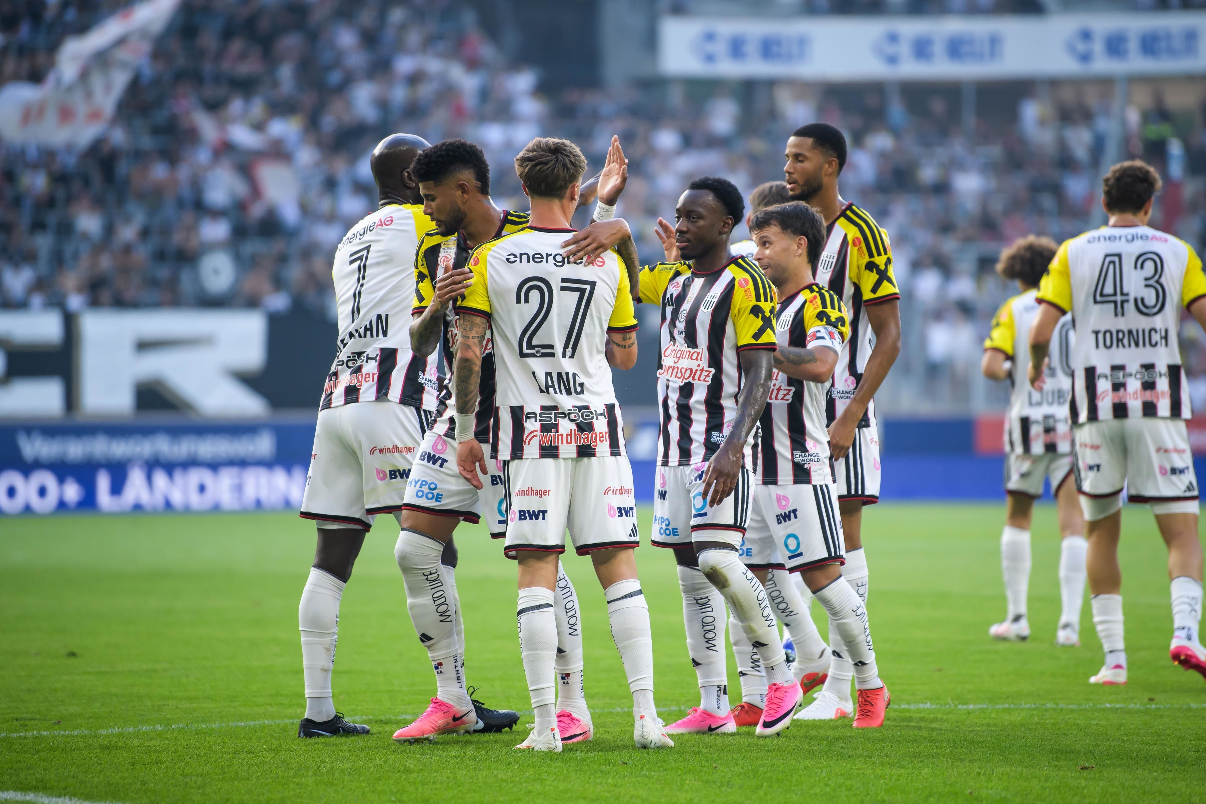 Heute.at - Meisterlicher Start! LASK lässt GAK keine Chance