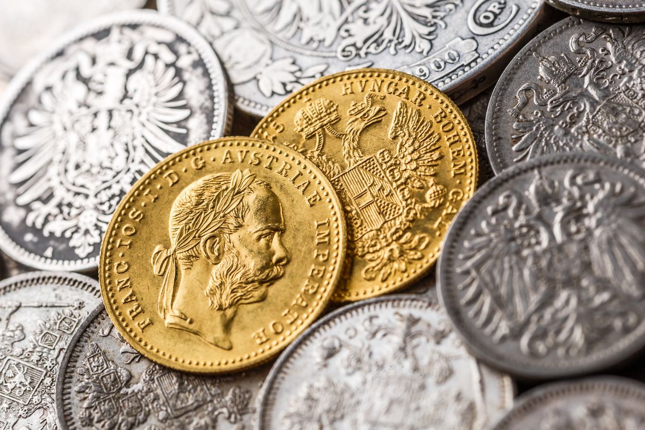 Der Reingelegte übergab Schmuck und Golddukaten.