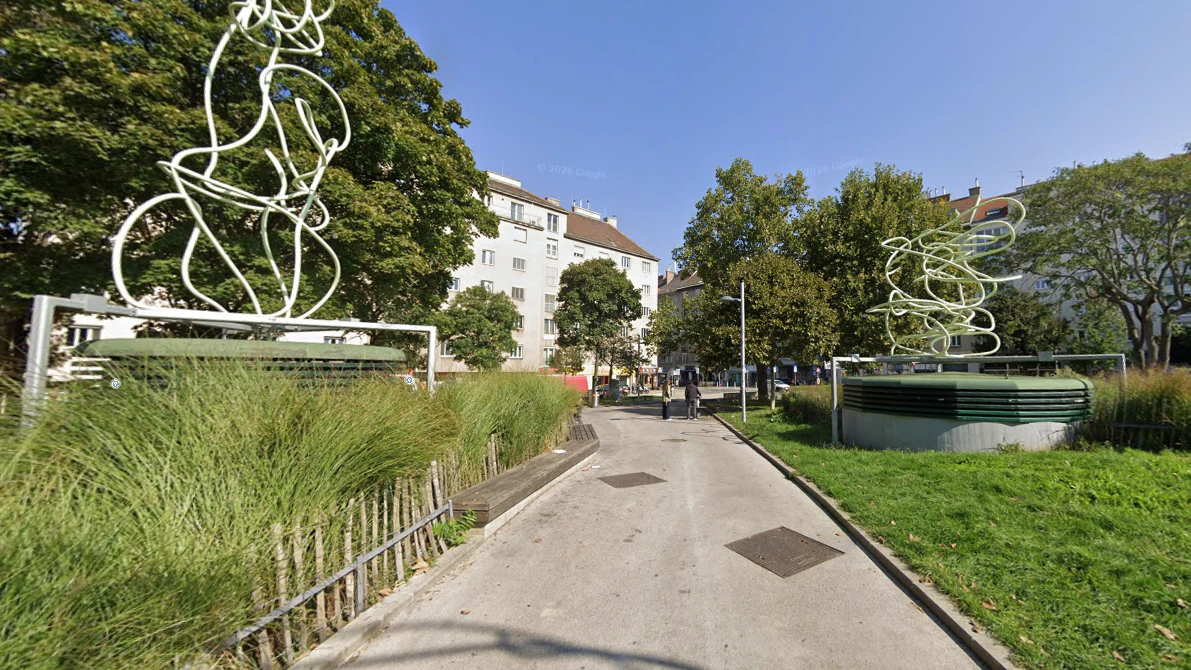 Heute.at - Attacke aus dem Nichts! Unbekannter prügelt einfach los