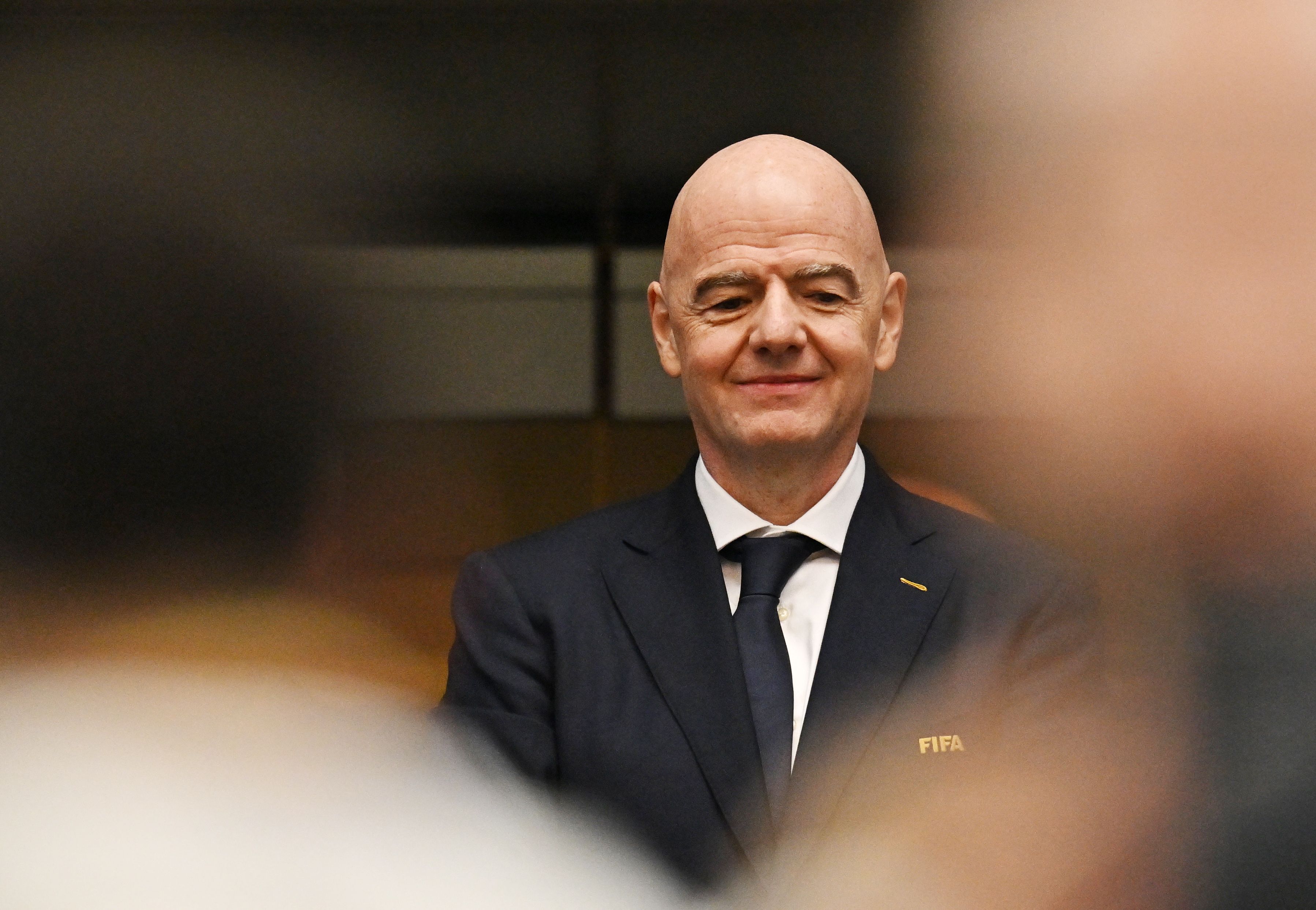 FIFA-Präsident Gianni Infantino gerät immer mehr unter Druck. 
