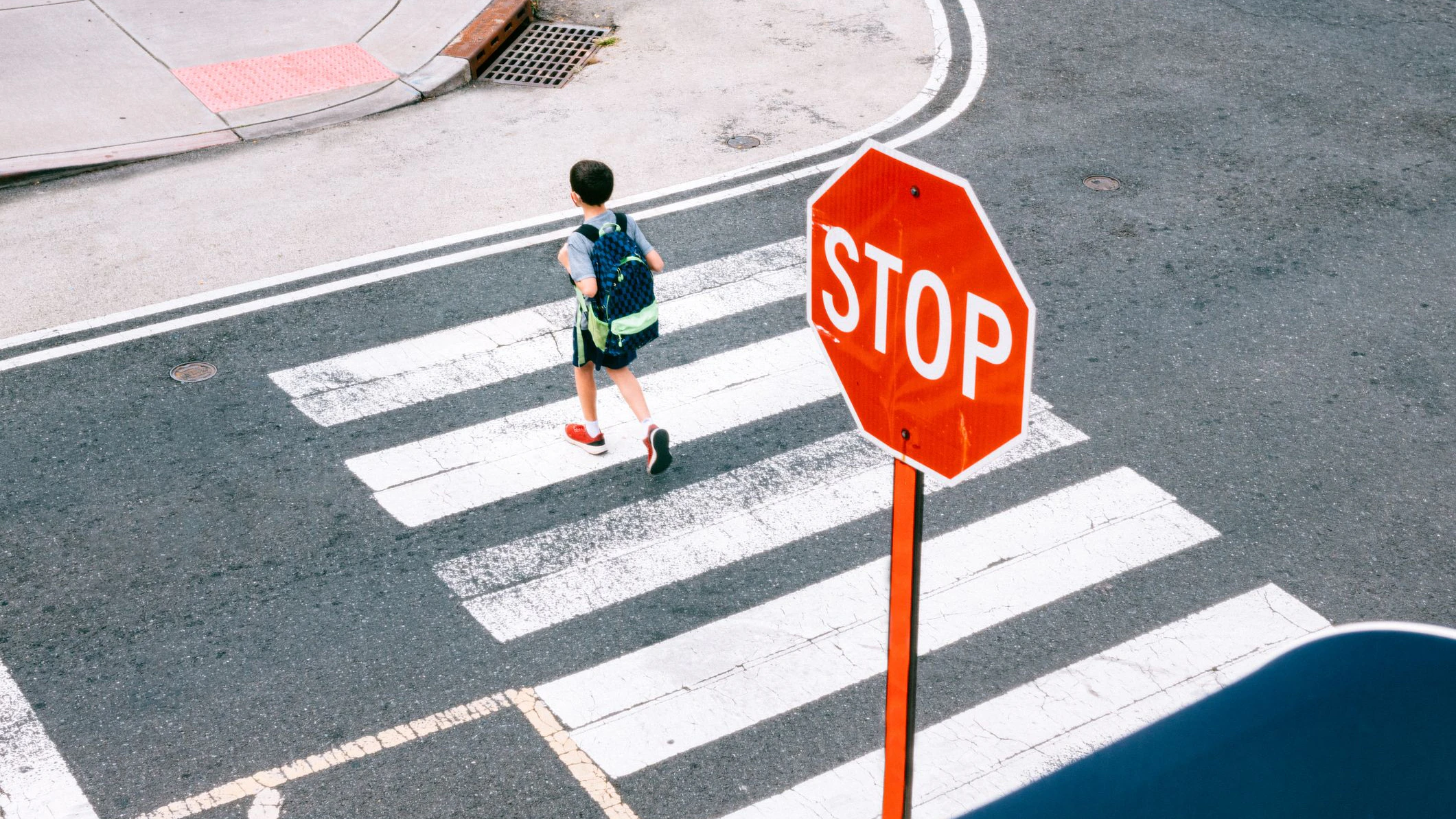 Heute.at - Auf Gehsteig geschleudert: Bub (11) von Auto angefahren